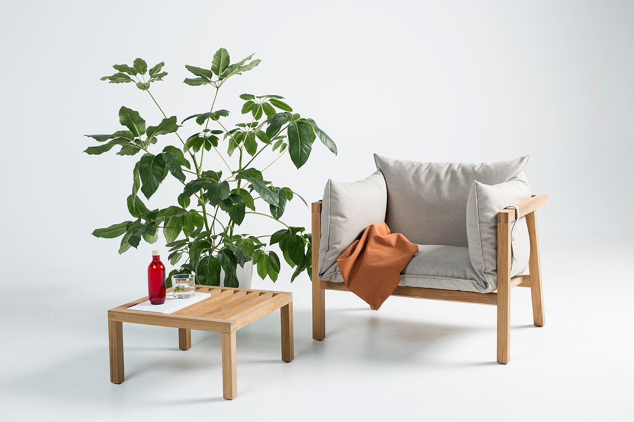 chair，sofa，furniture，outdoors，leisure time，Umomoku，