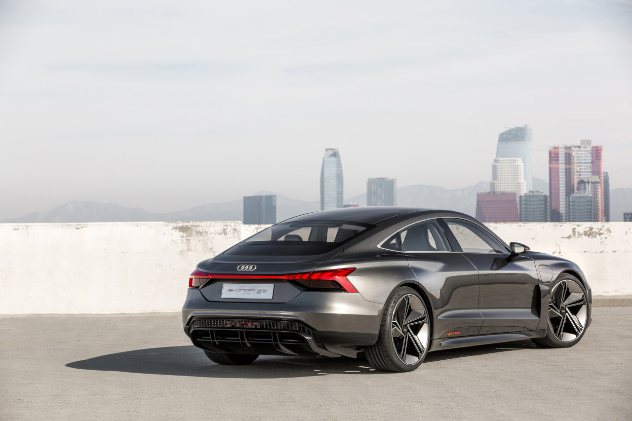 audi，conceptual design，sketch，