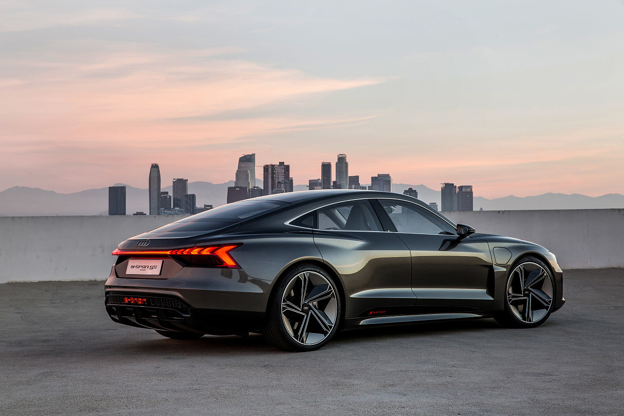 audi，conceptual design，sketch，