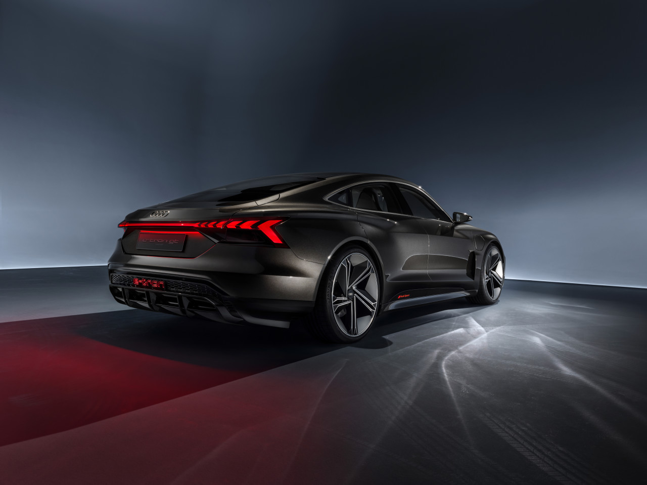 audi，conceptual design，sketch，