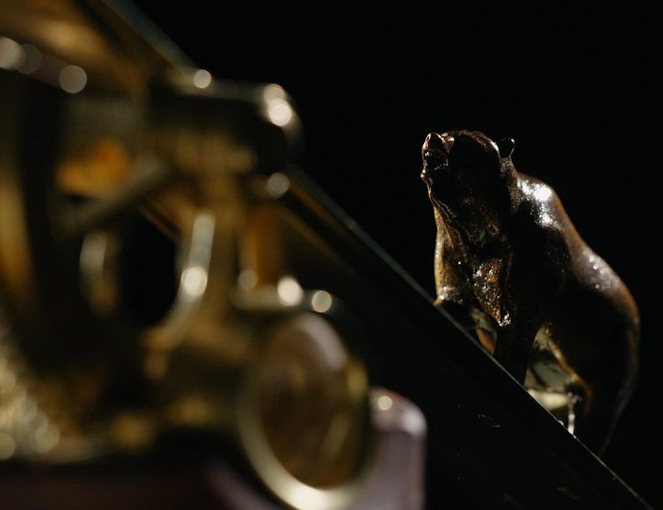 originality，Tabletop decoration，Financial sculpture，intelligence，