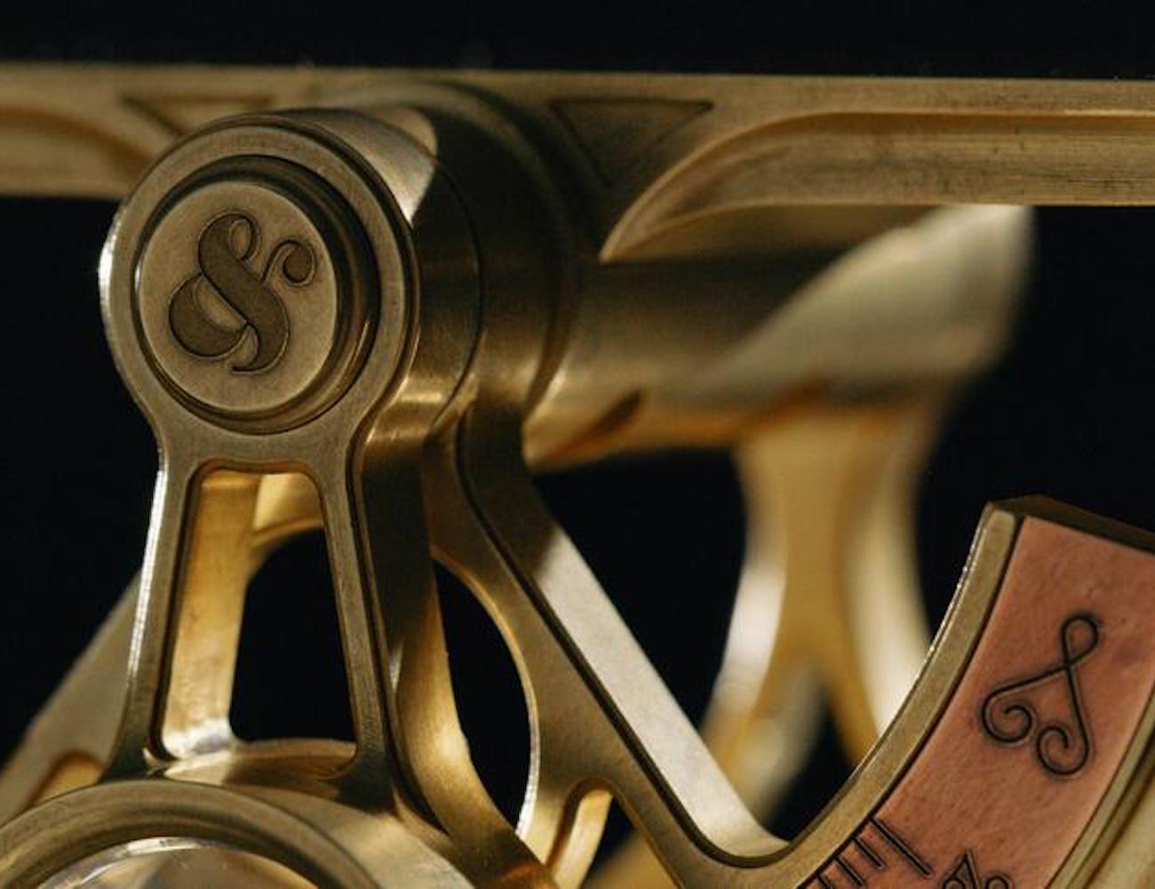 originality，Tabletop decoration，Financial sculpture，intelligence，