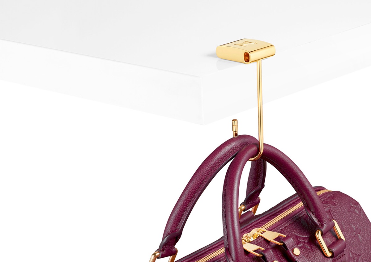 fashion，brand，lv，a hook，sheath of a pen，