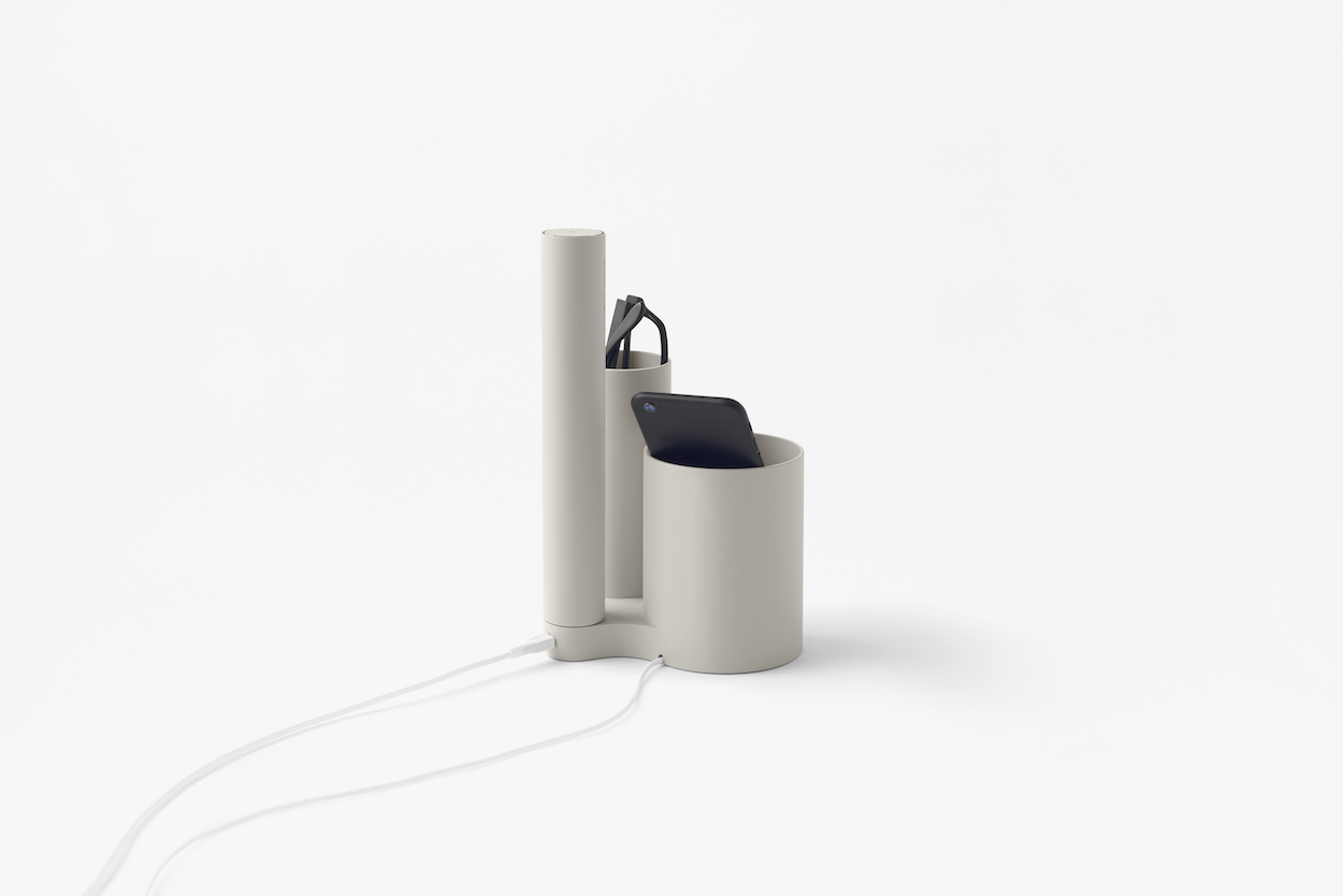 Emergency mobile battery，portable battery，product design，