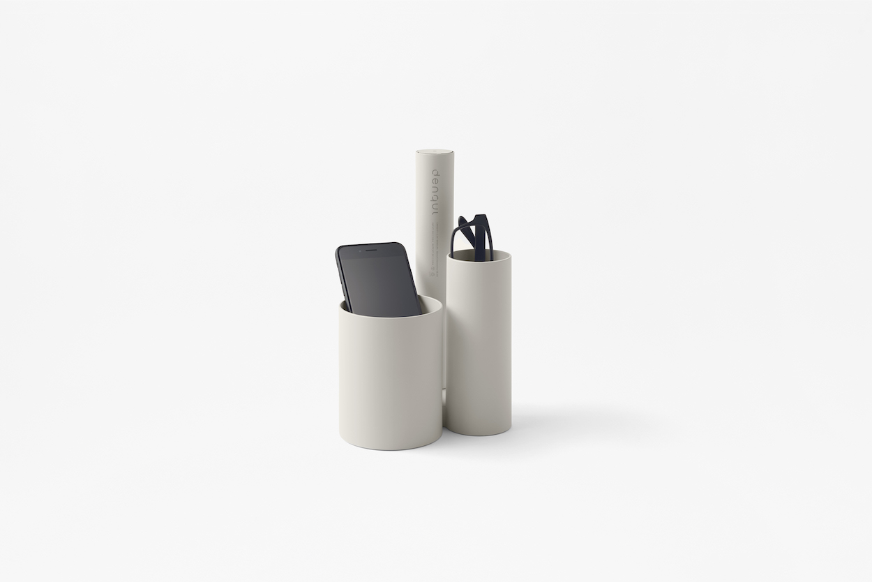 Emergency mobile battery，portable battery，product design，