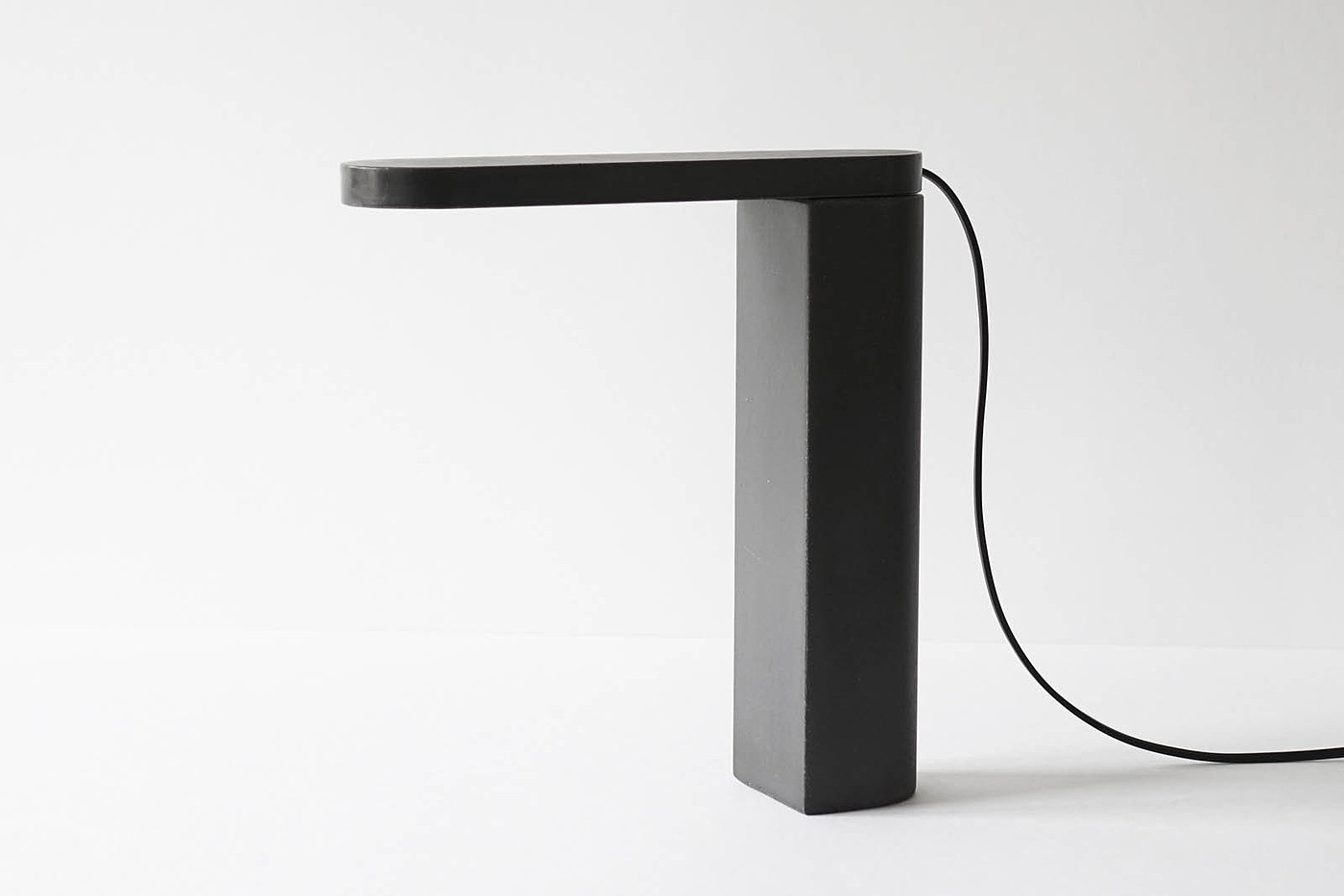 Desk lamp，concrete，combination，household electrical appliances，