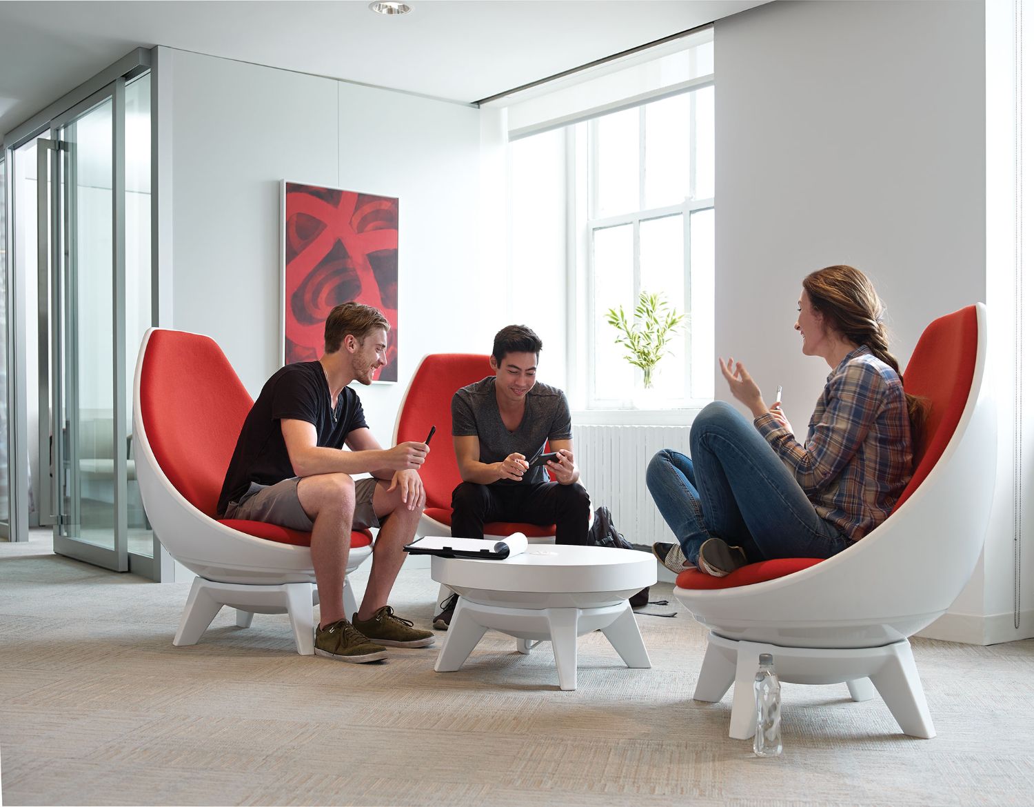 chair，Color contrast，swing，furniture，