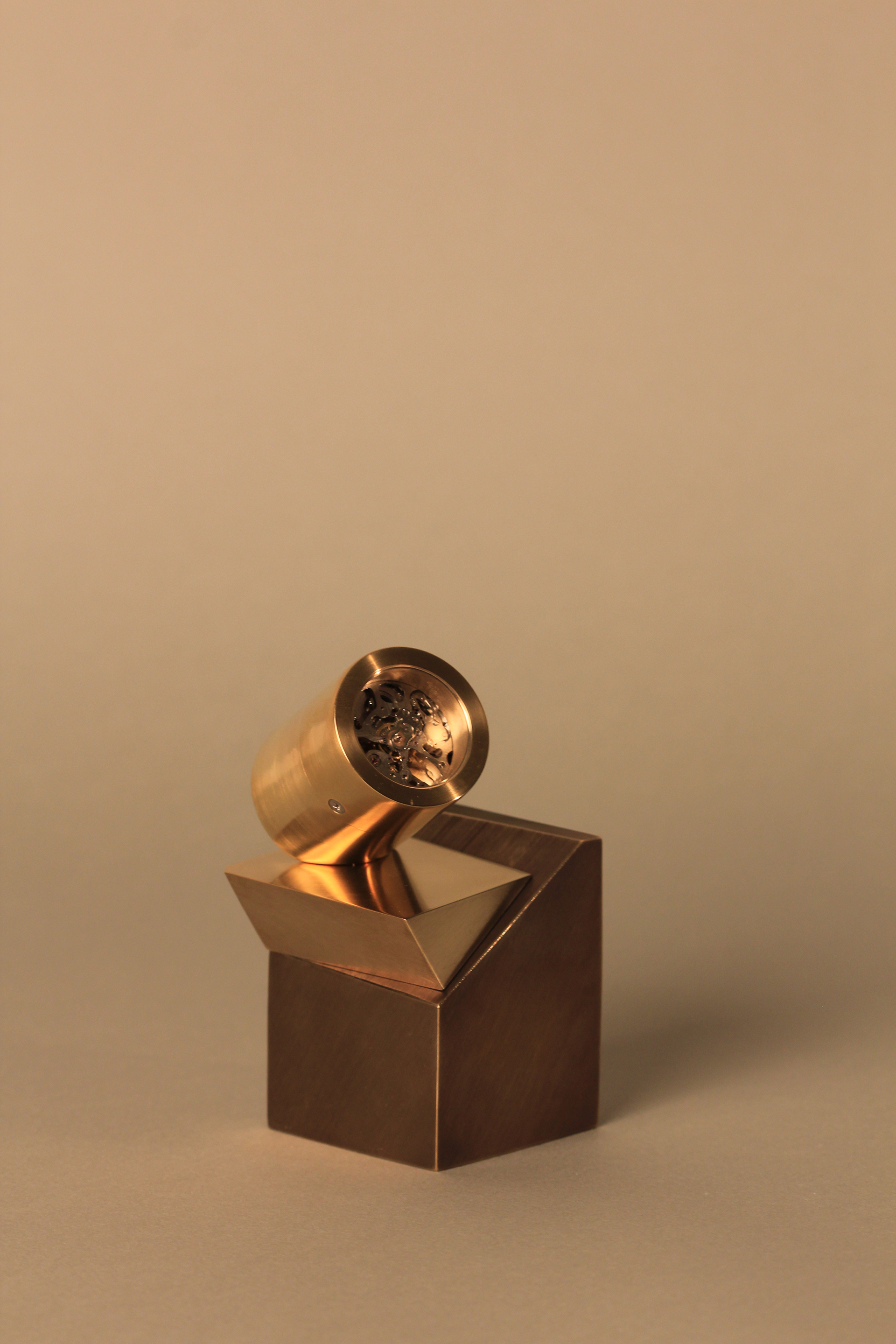 originality，clocks and watches，clocks，industrial design，