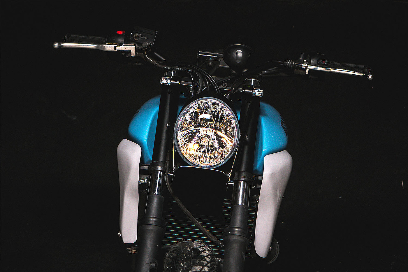 Motorcycle，Yamaha，vehicle，locomotive，
