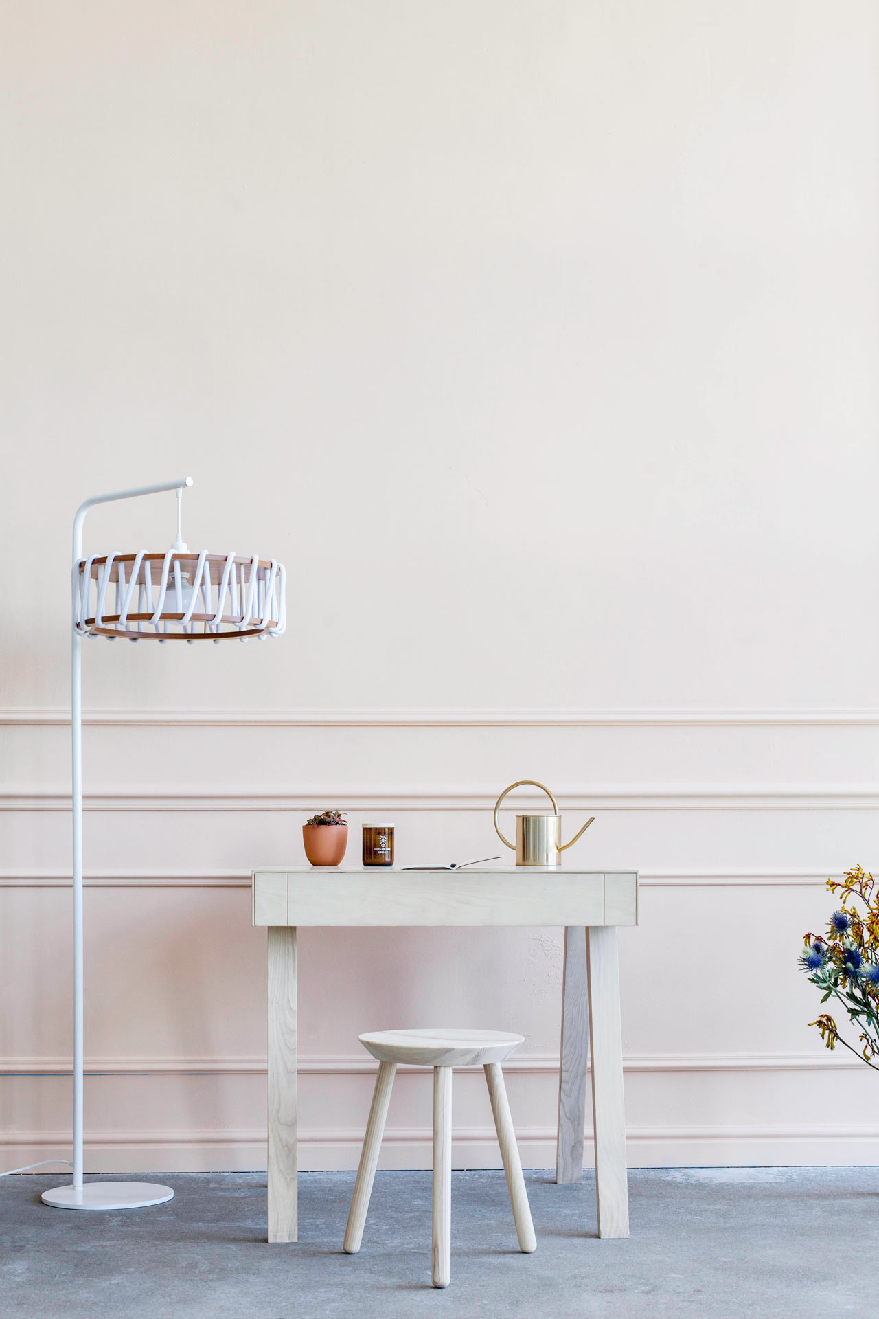 lamps and lanterns，furniture，Floor lamp，macaroni，Macaroon，