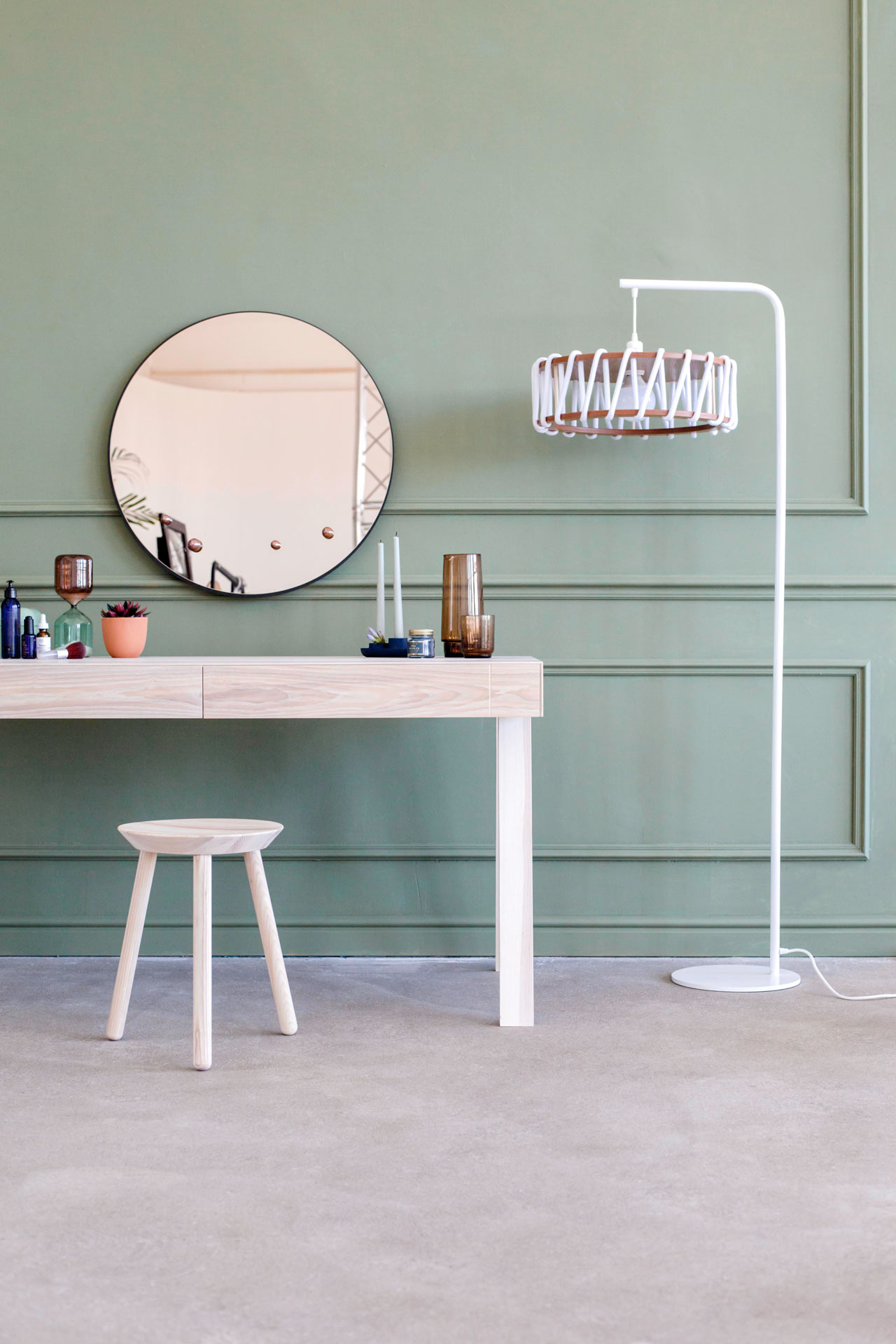 lamps and lanterns，furniture，Floor lamp，macaroni，Macaroon，