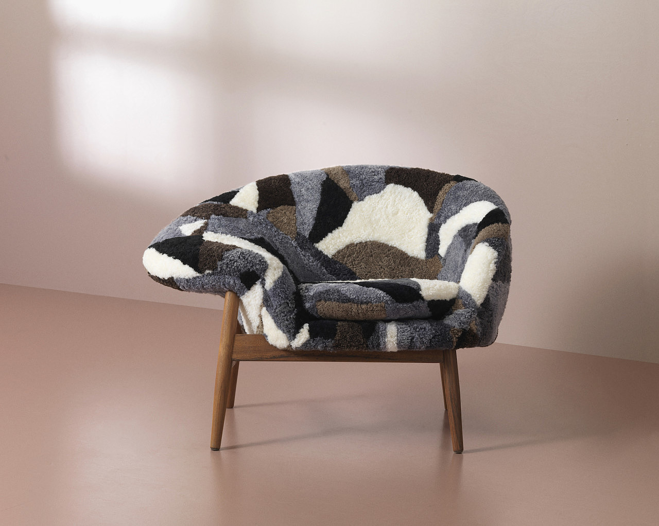 Armchair，Leisure chair，furniture，Fried Egg，