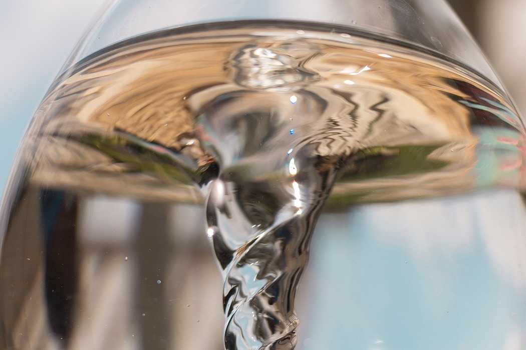 Zeev Zohar，Glass，Water purifier，MAY，