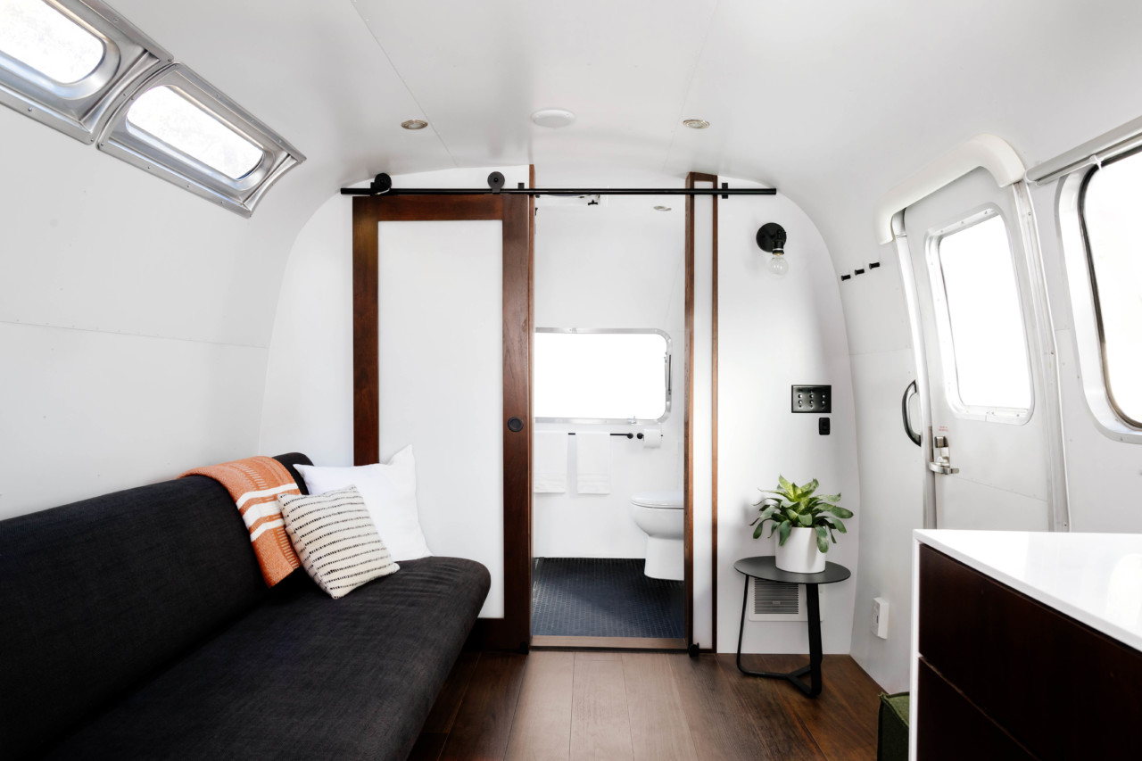 AutoCamp，luxurious，camping，outdoors，