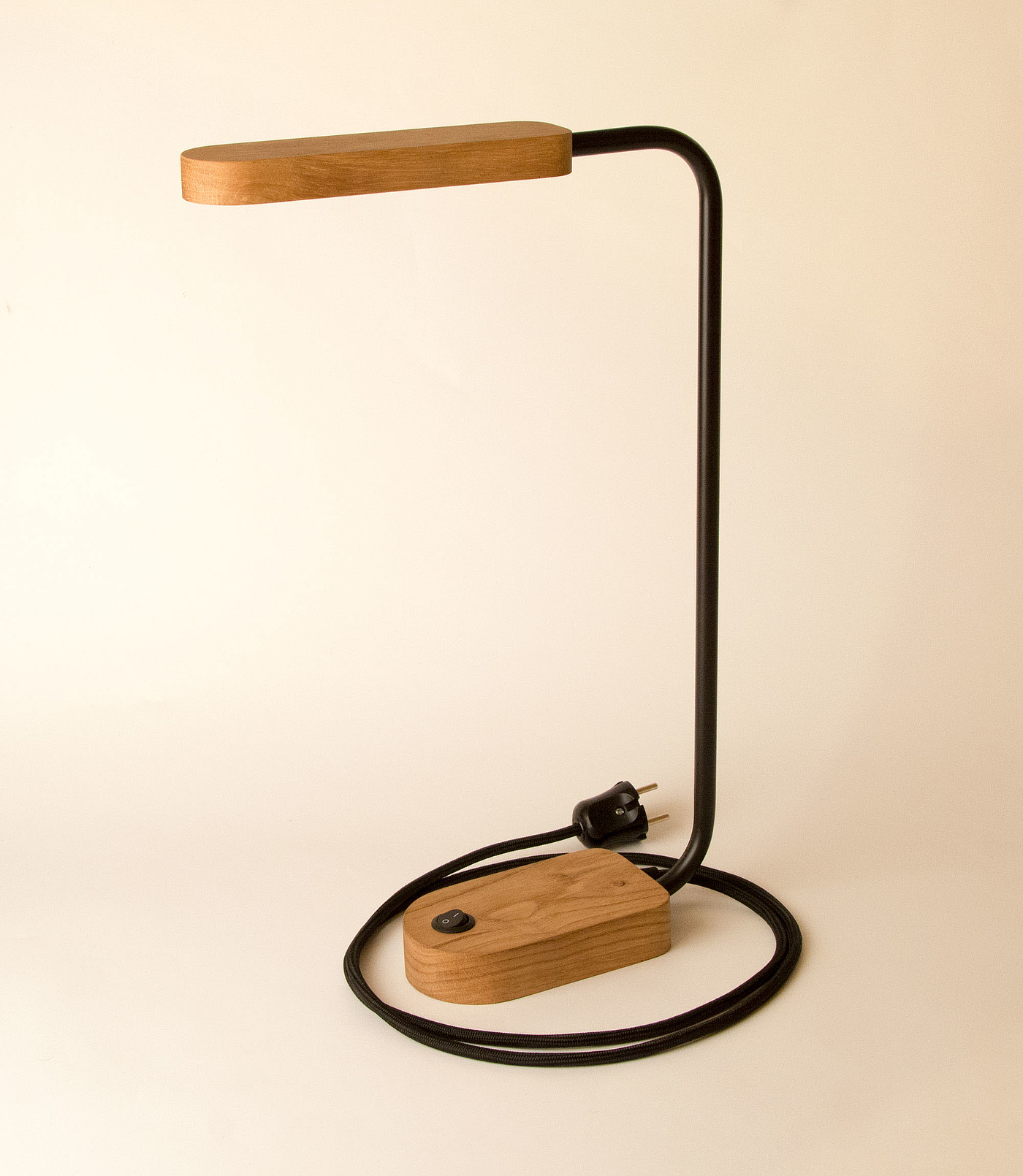 product design，Lamp design，woodiness，