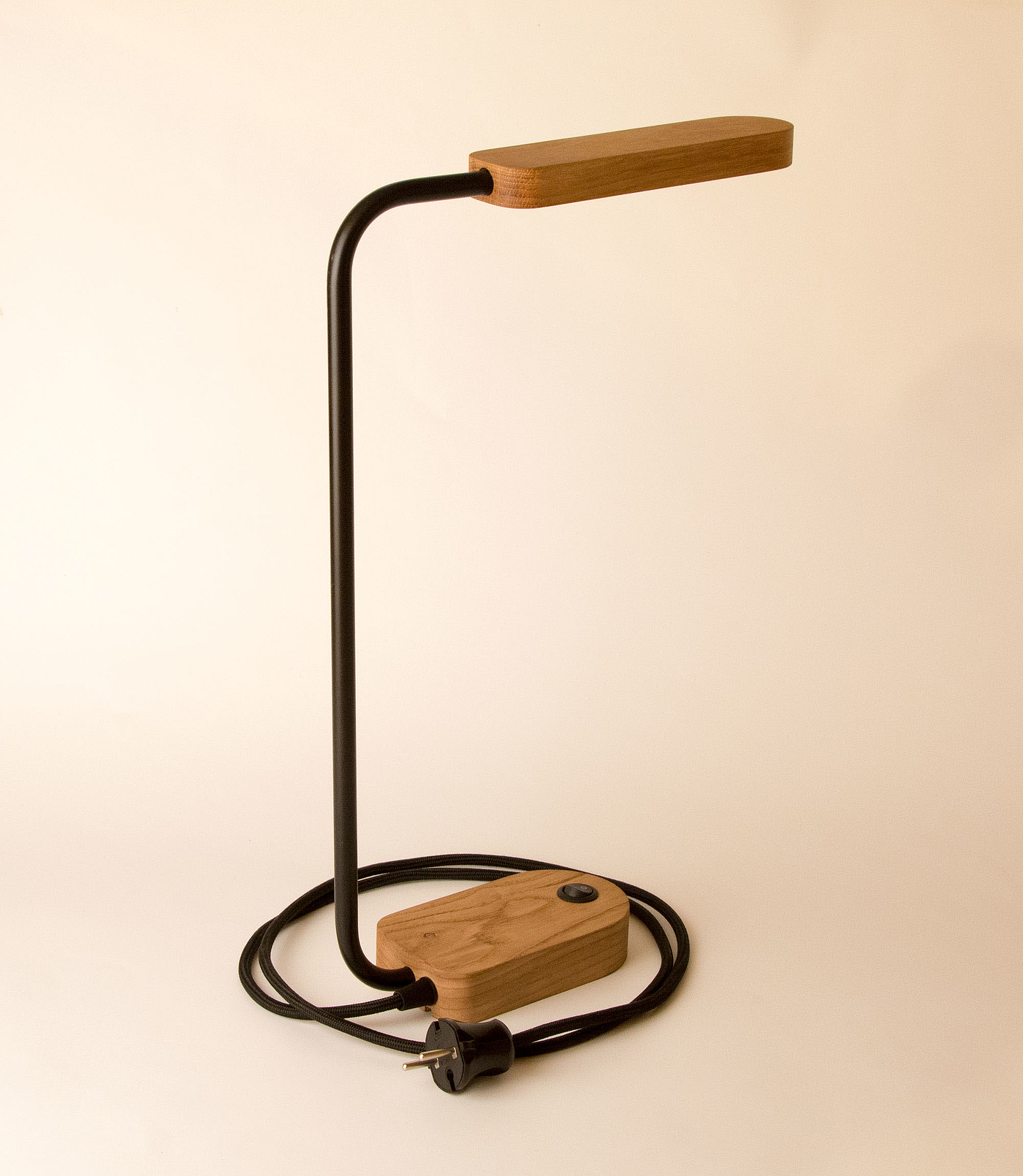 product design，Lamp design，woodiness，