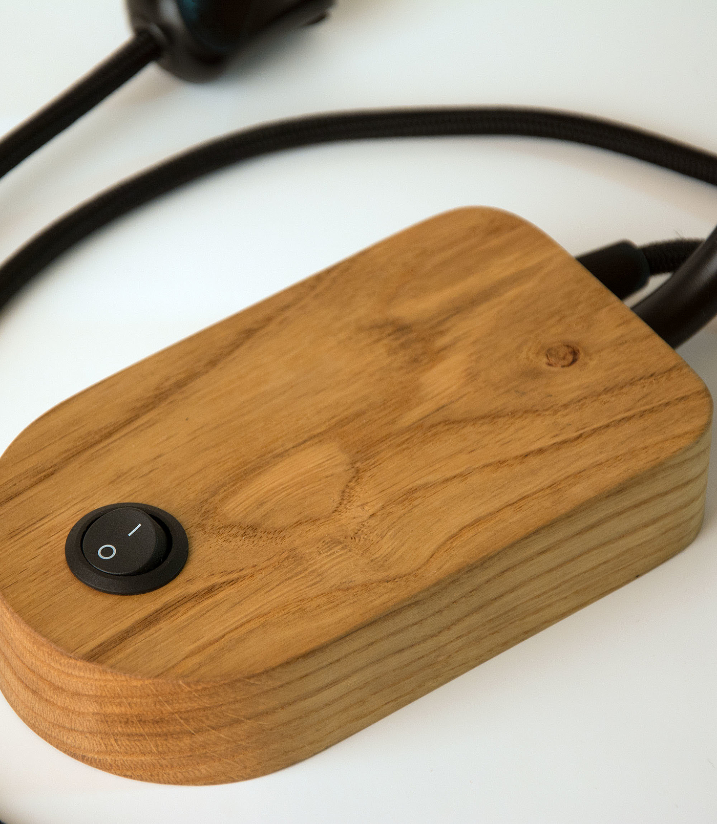 product design，Lamp design，woodiness，