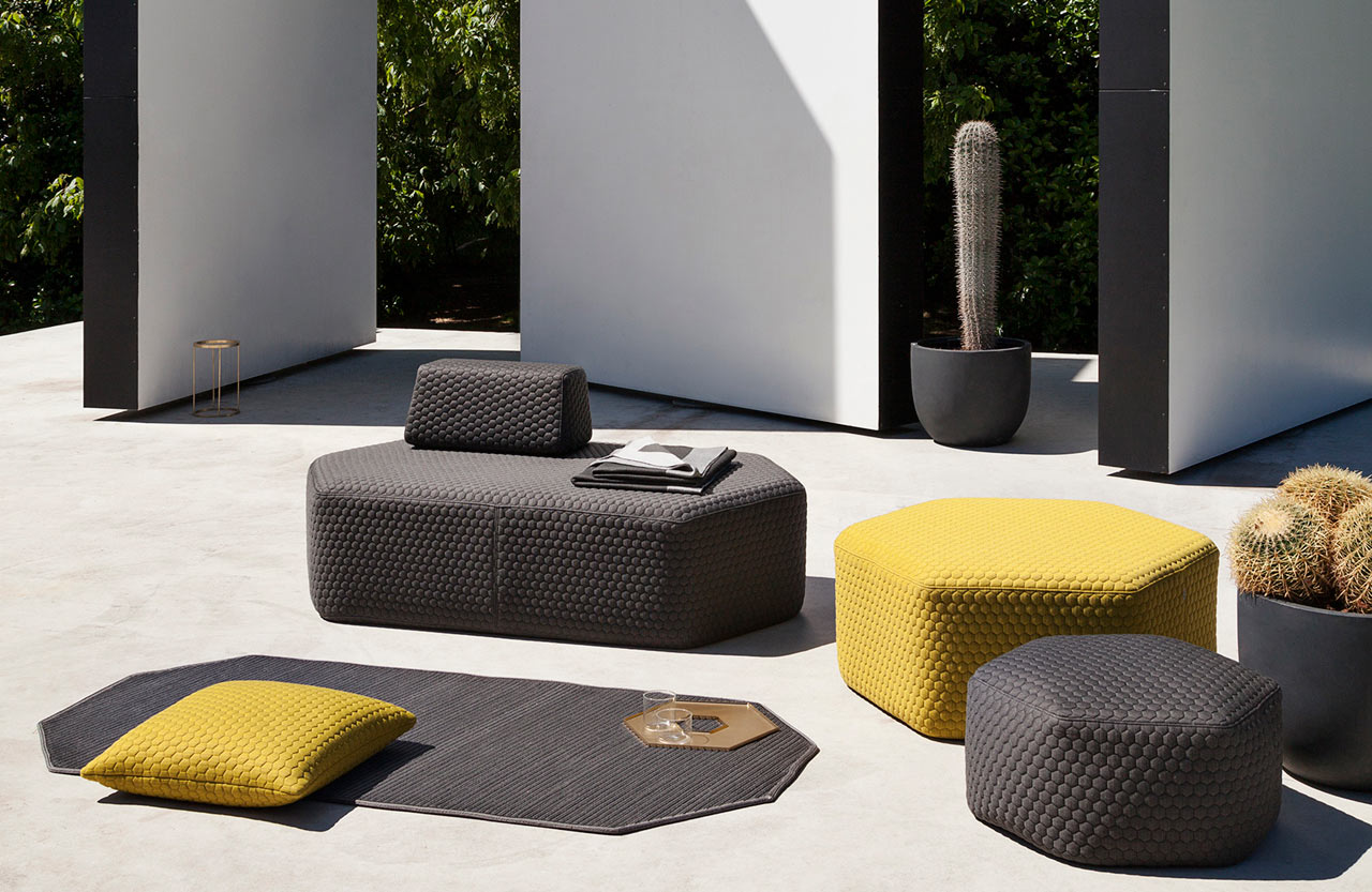 combination，Hexagonal Stool，courtyard，sofa，
