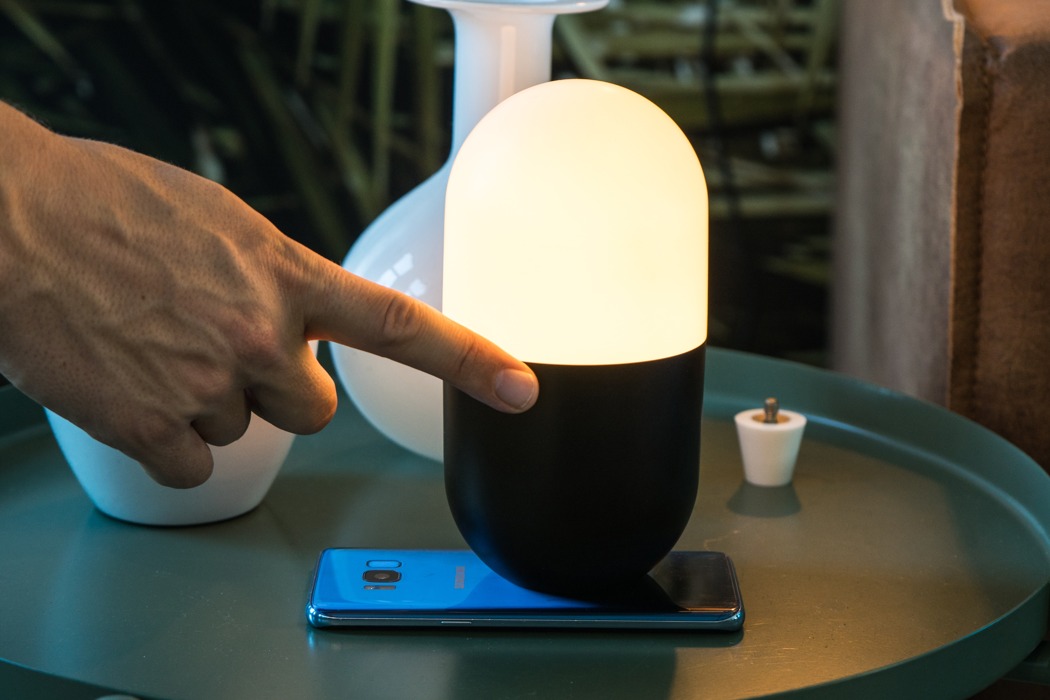 lamp，Wireless charging，
