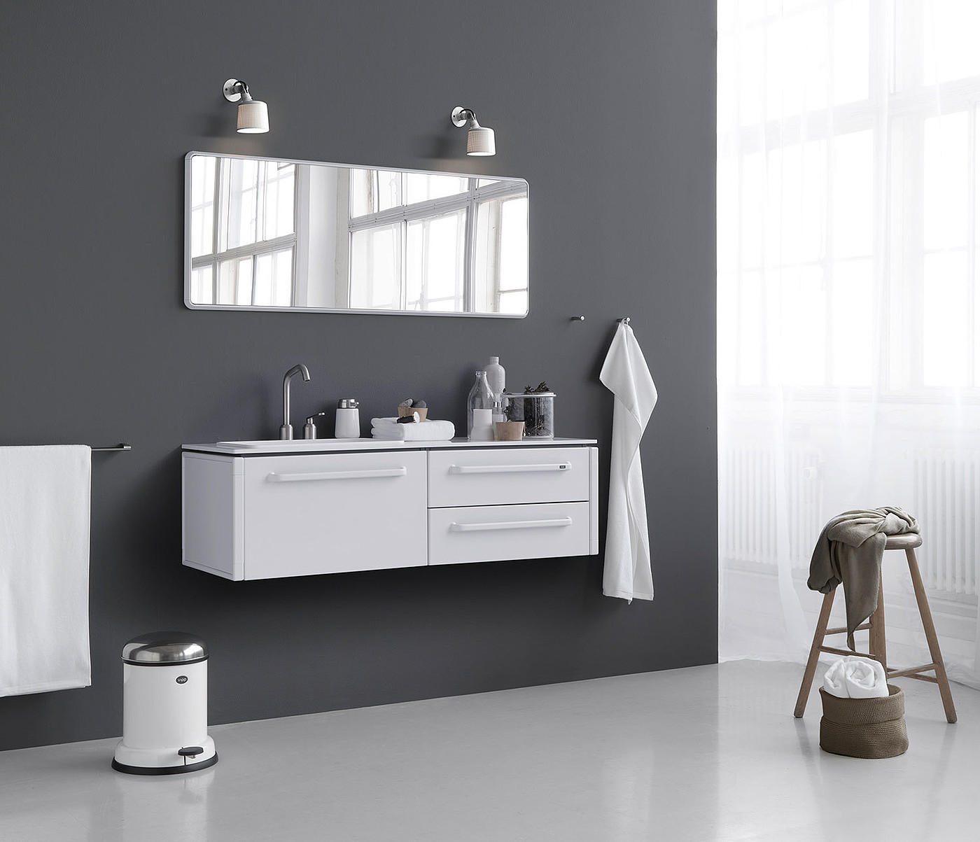 Home Furnishing，furniture，lamps and lanterns，Simplicity，black，Wall lamp，