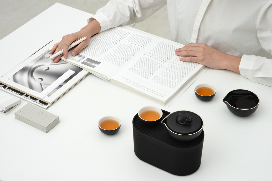 Poxi，tea set，German red dot award，Jiang Sheng，Sculpture，cat，ceramics，transboundary，