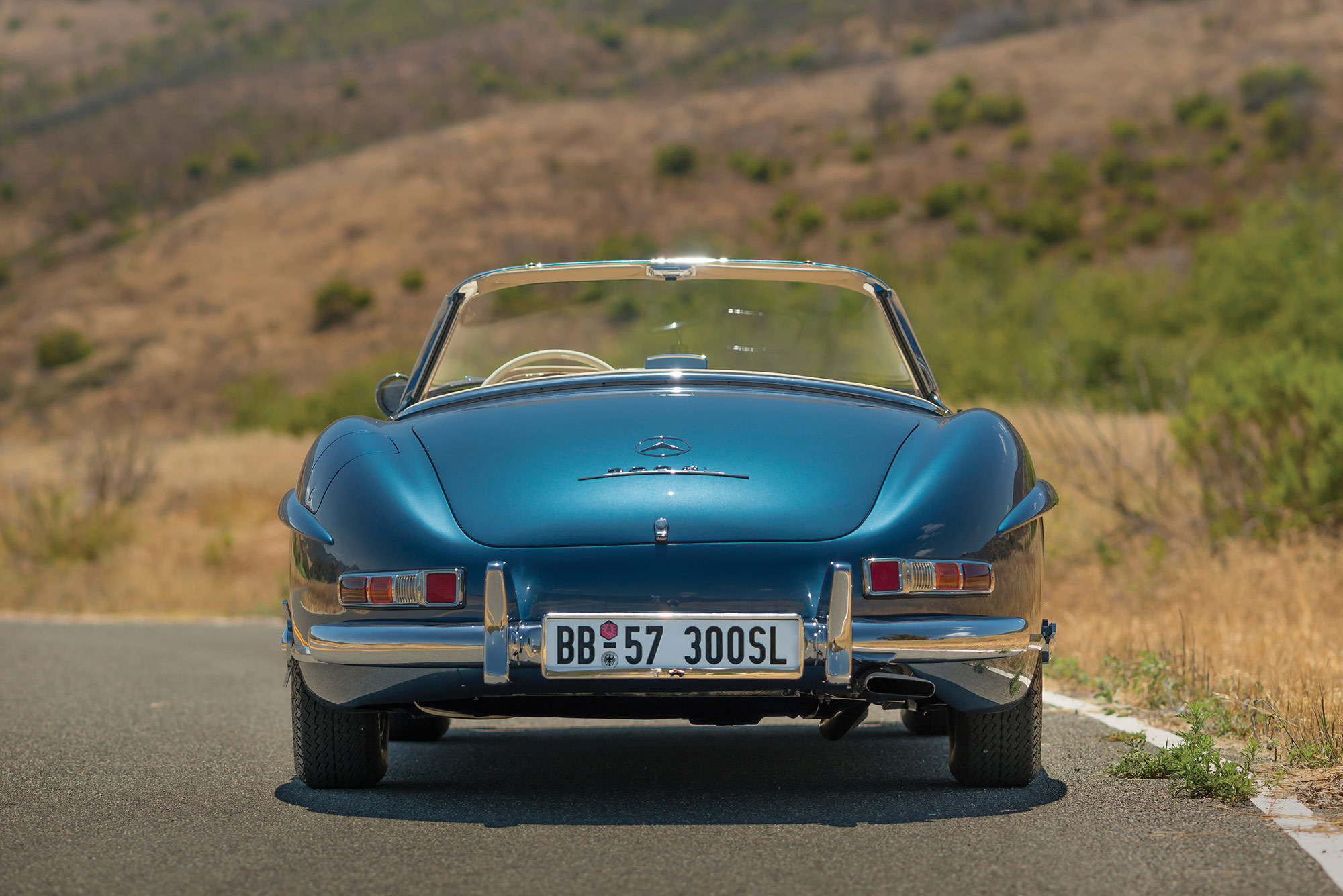 line，Benz，vehicle，vehicle，