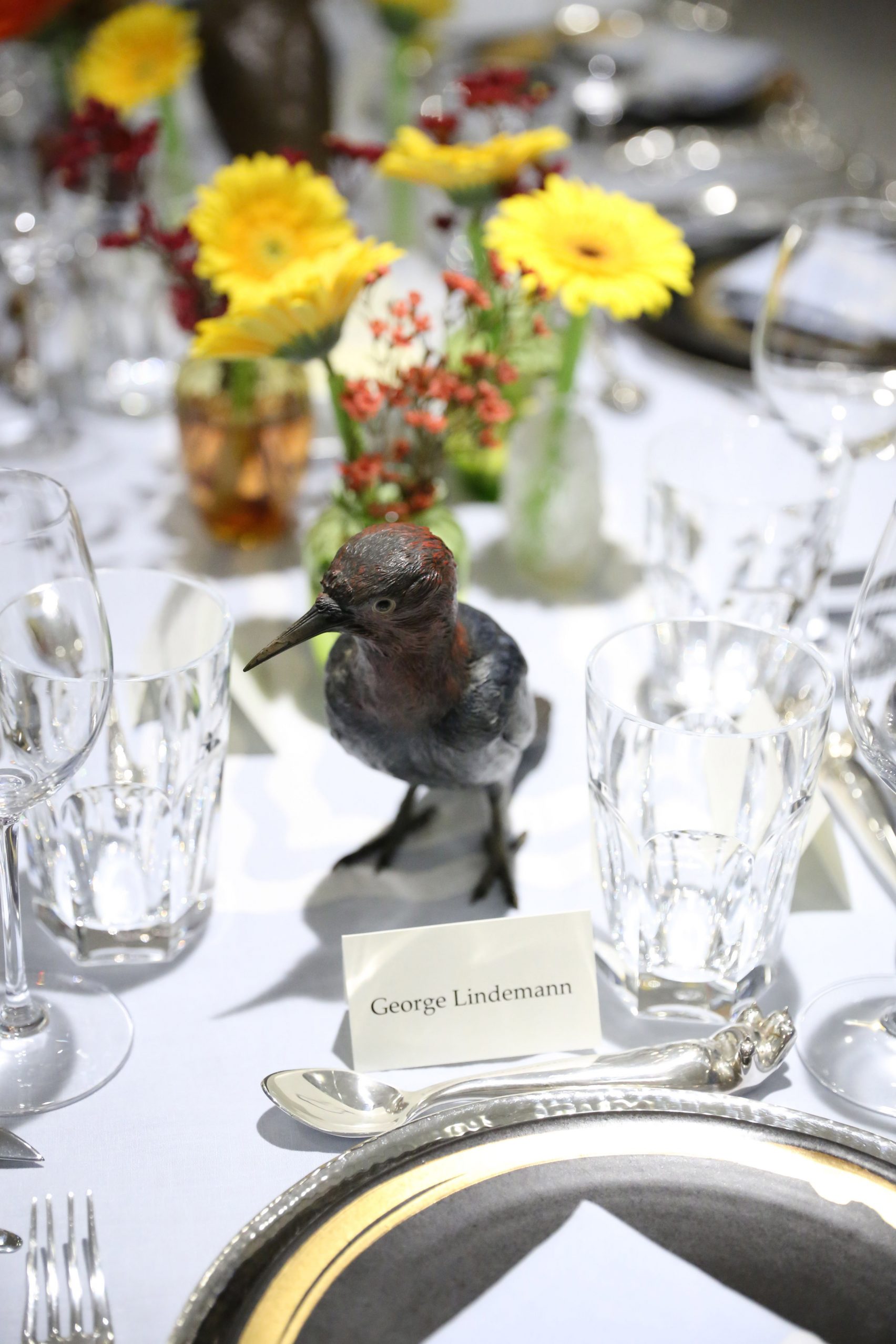 animal，silver，tableware，kitchen，