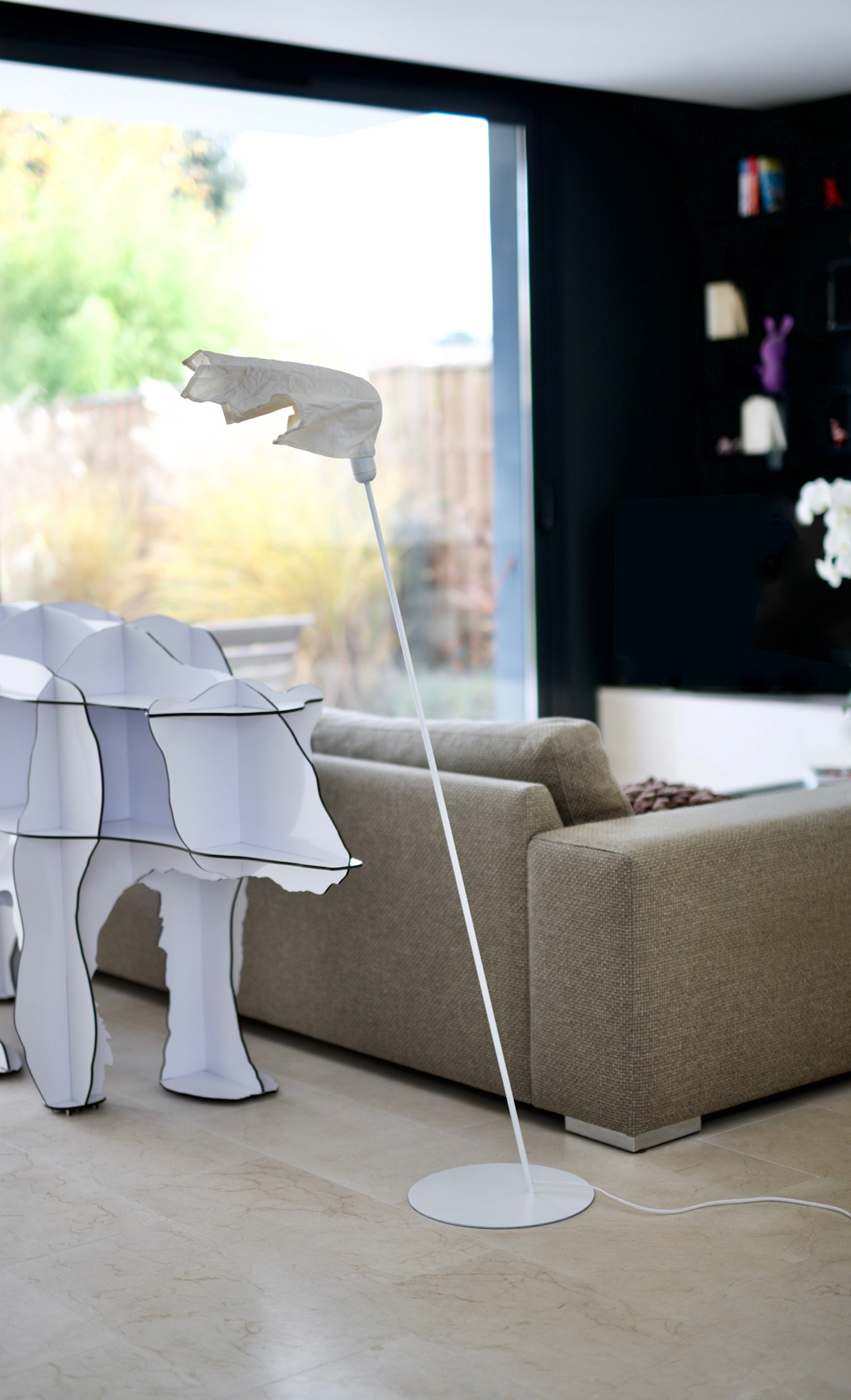 furniture，Floor lamp，Desk lamp，windy，