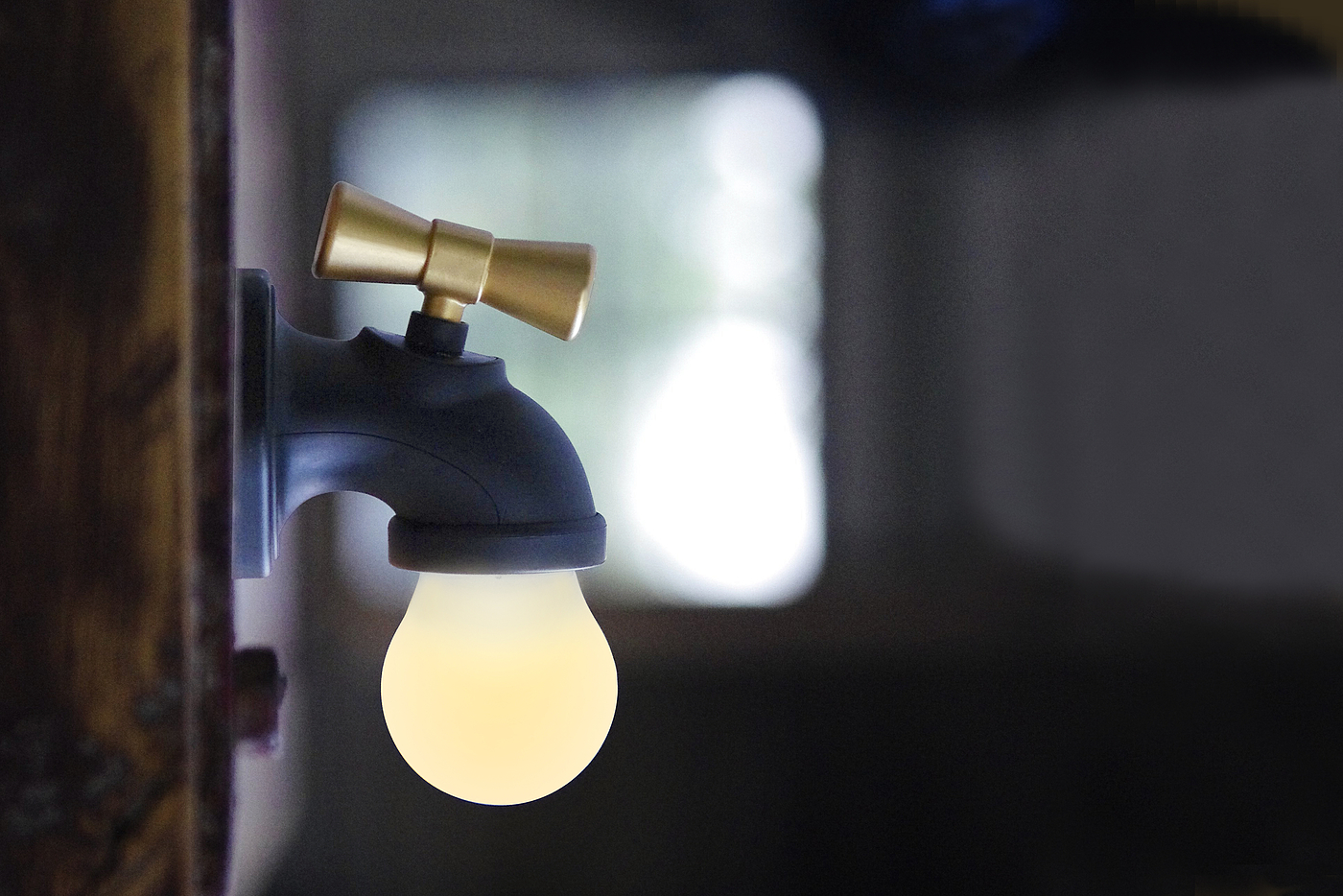 Intelligent acousto-optic night light，water tap，