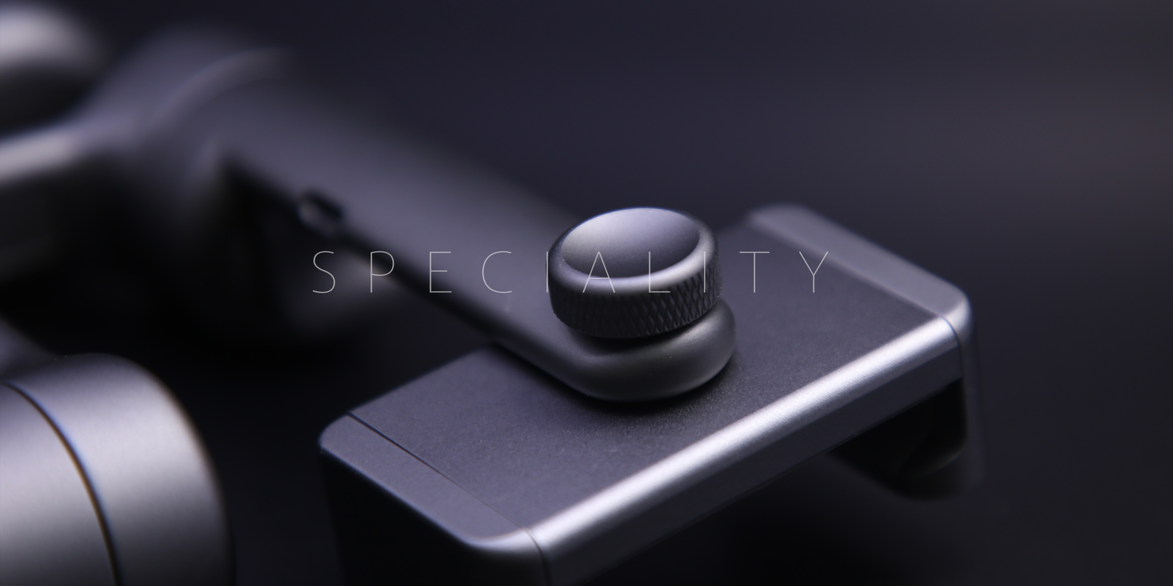 Handheld PTZ，Triaxial stabilizer，Mobile phone blockbuster，