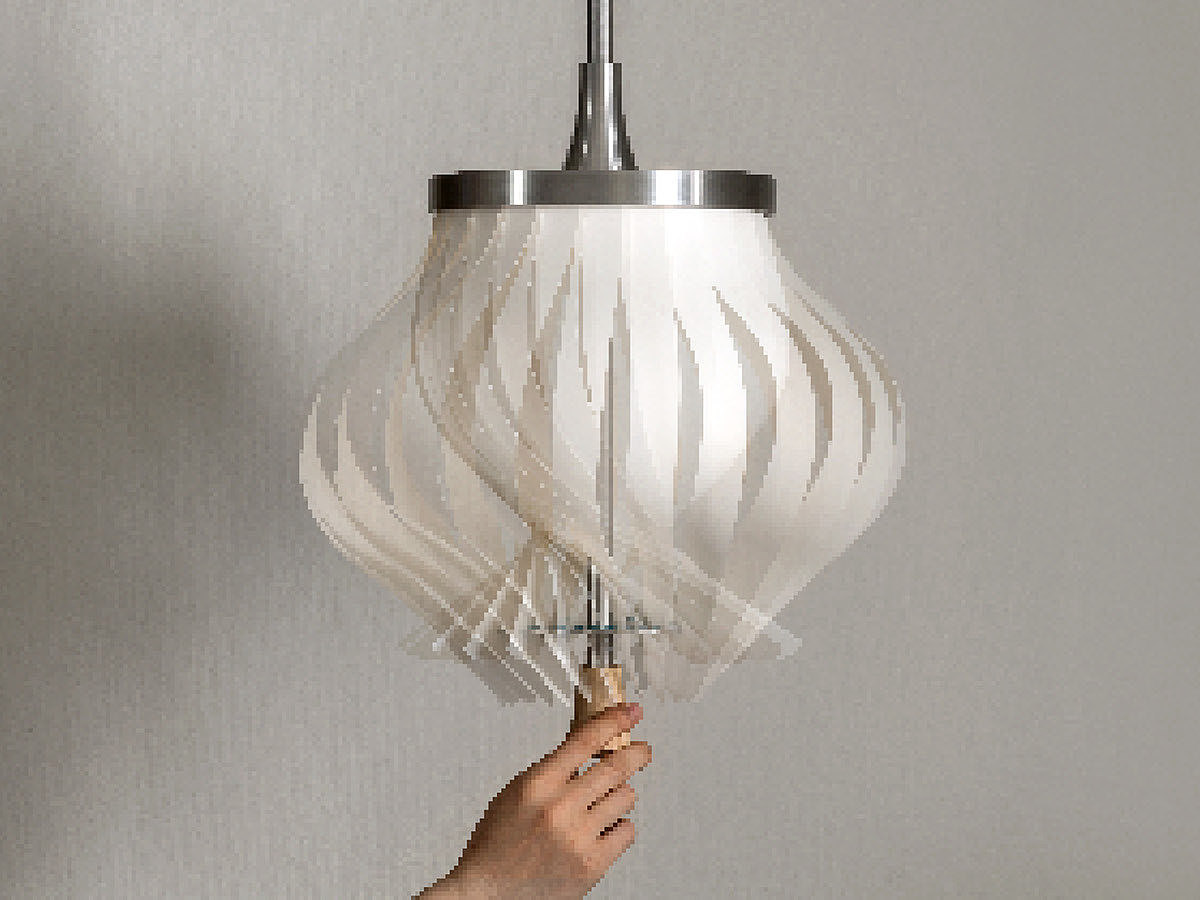 a chandelier，concise，Wood torsion，Control light，grace，romantic，