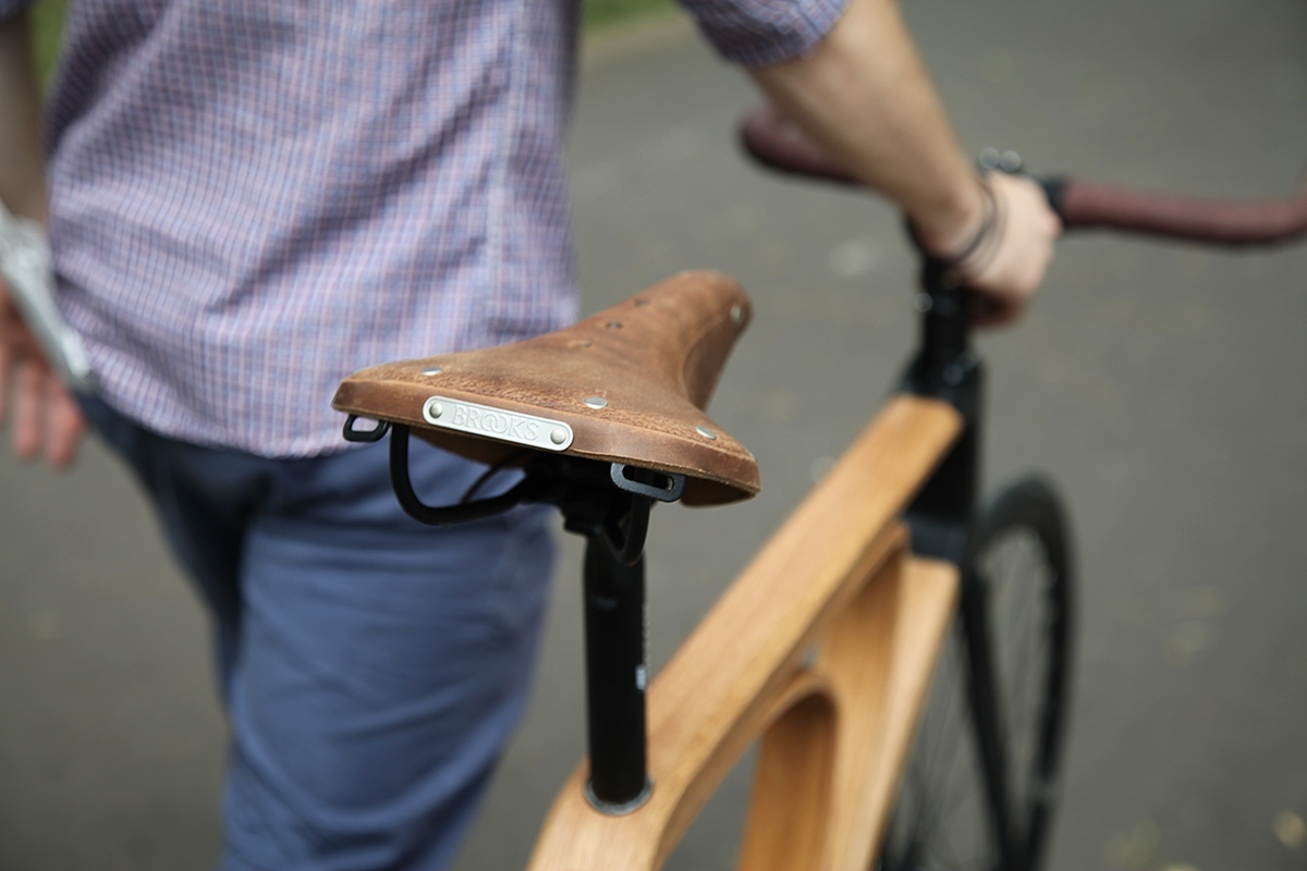 conceptual design，vehicle，Wooden bicycle，Minimalism，