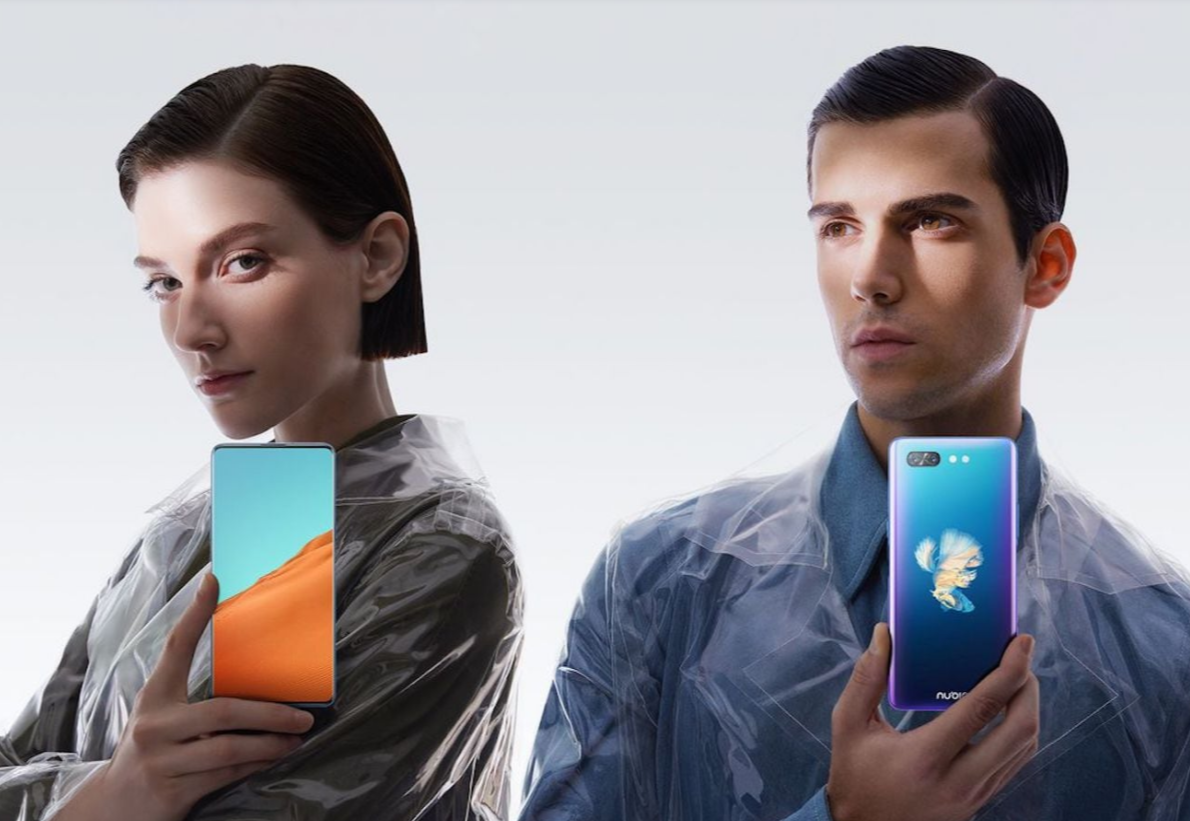 brand，Double screen，intelligence，mobile phone，