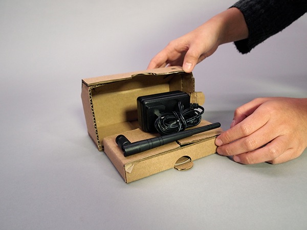 Corrugated packaging，Electronic consumer appearance，Red metal，Cylindrical cube，Geometric minimalism，Bionics Design ，Router design，