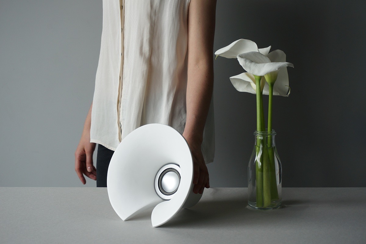 Strong sound quality，Derived from plant Association，Simplicity，Bluetooth device，