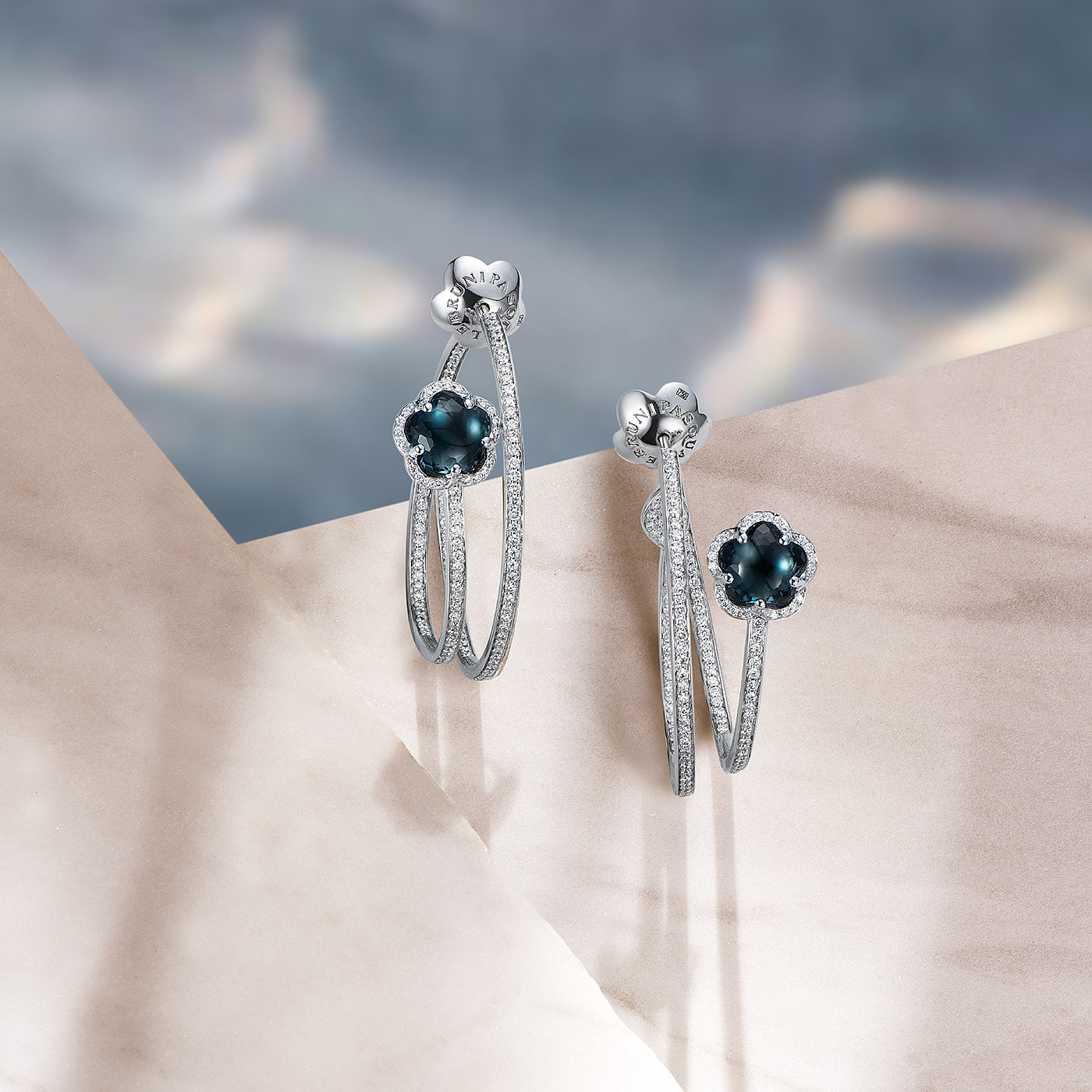 fashion，brand，jewelry，