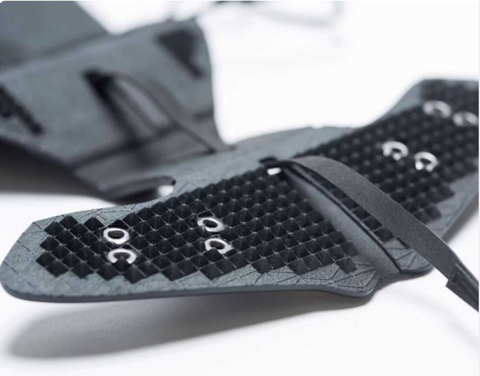 Outdoor supplies，shoes，sole，