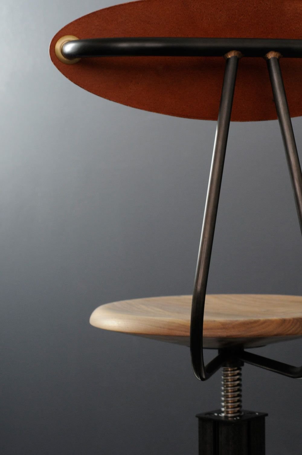 to work in an office，chair，chair，