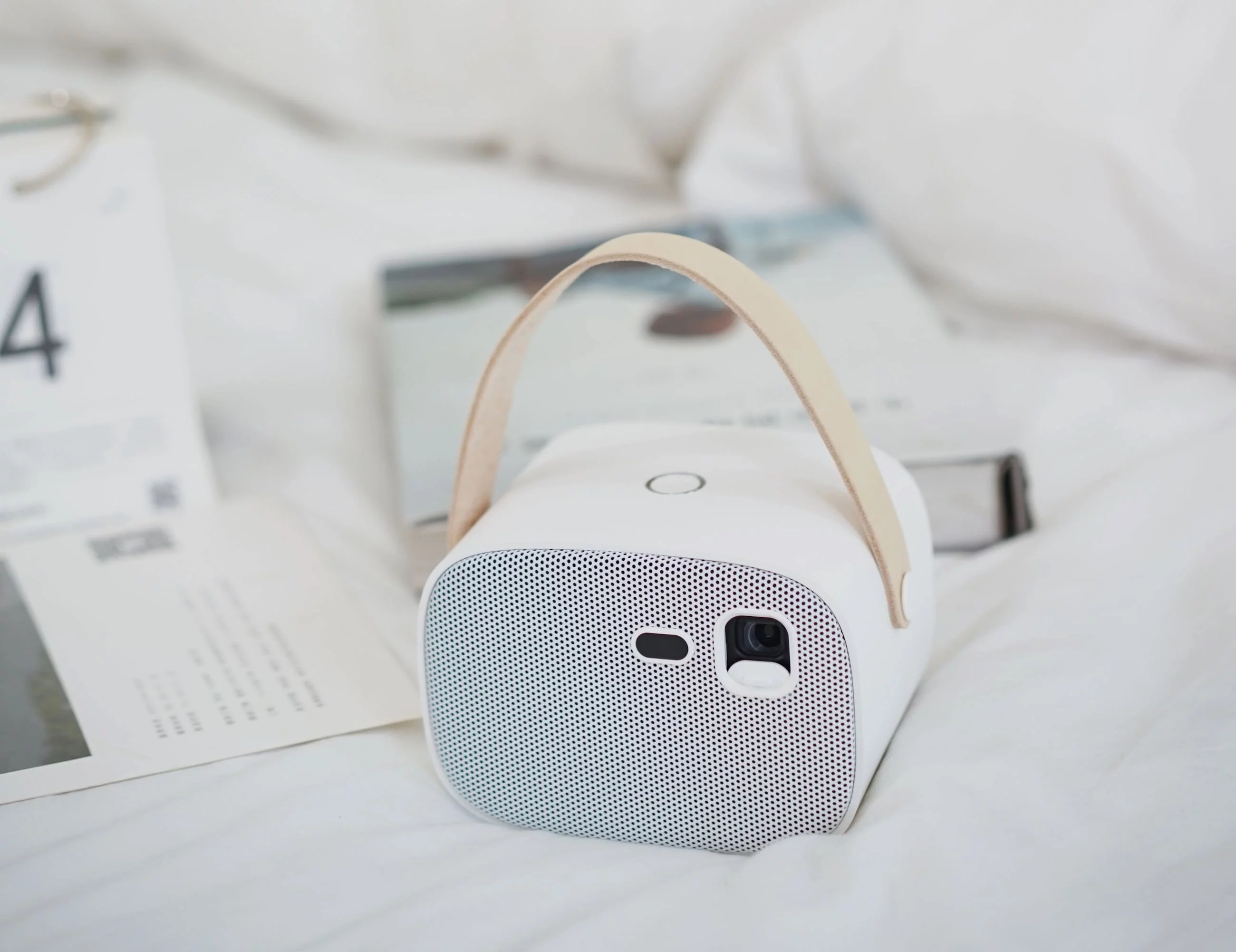 Projector，Household type，white，