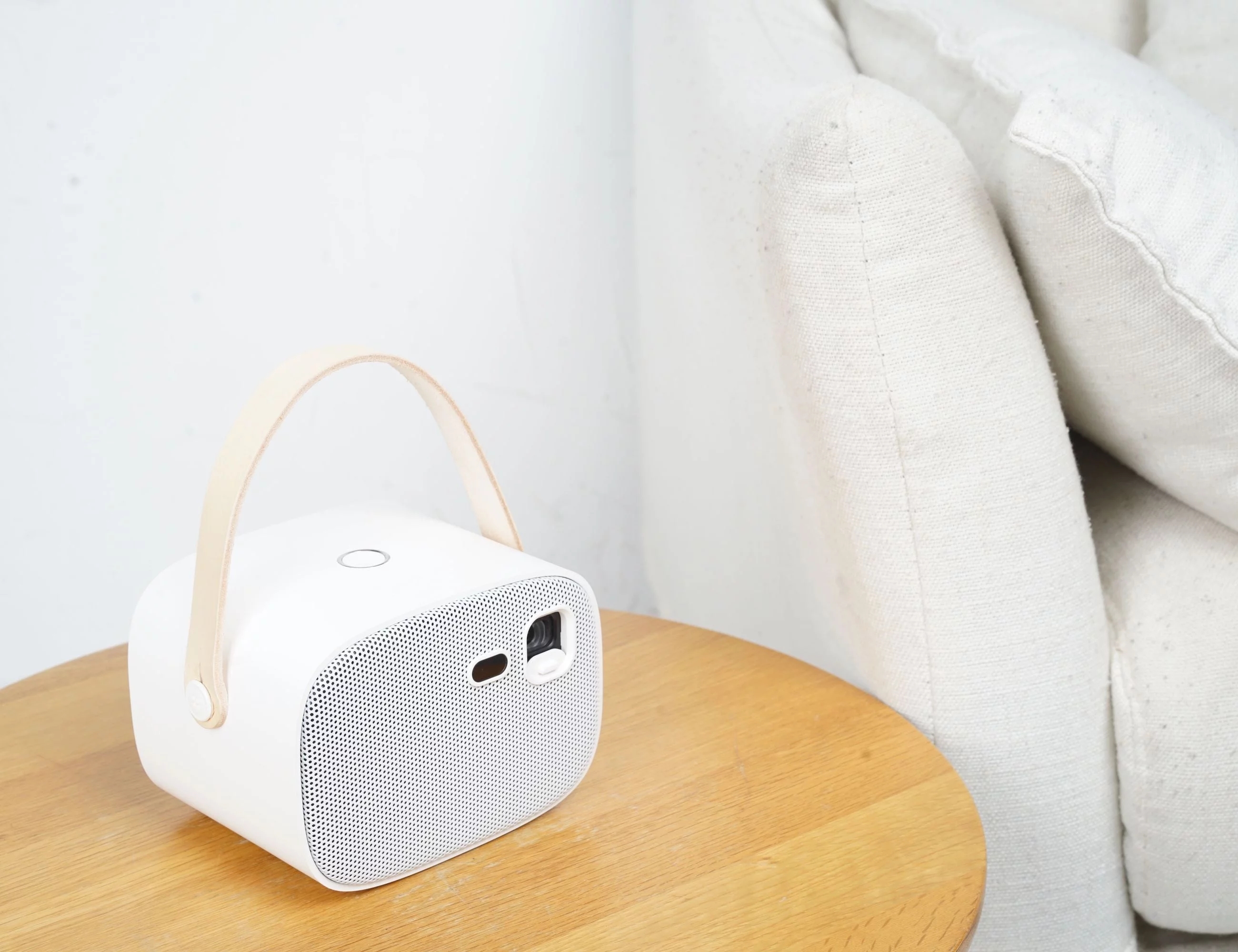 Projector，Household type，white，