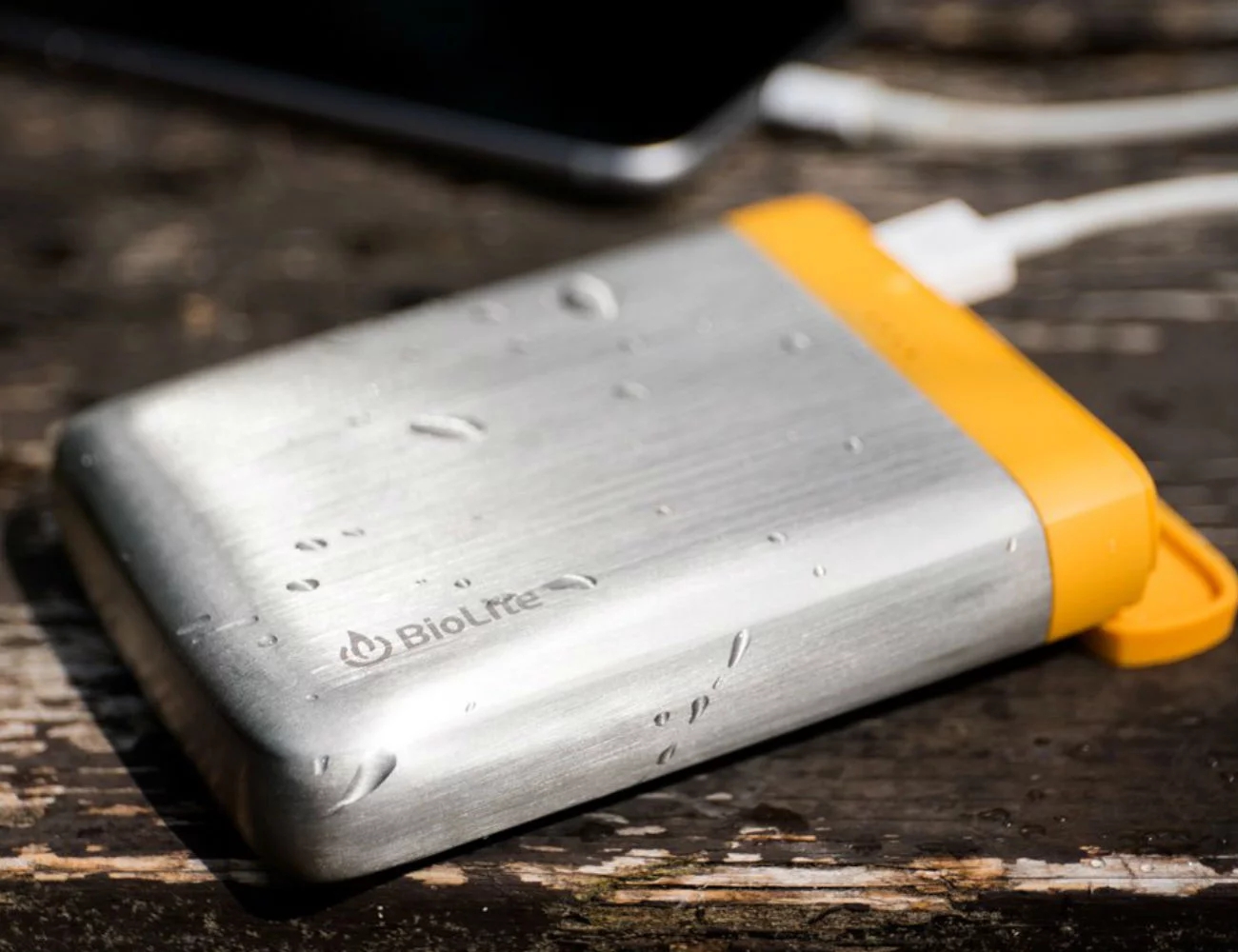 Digital accessories，BioLite Charge，portable battery，portable source，