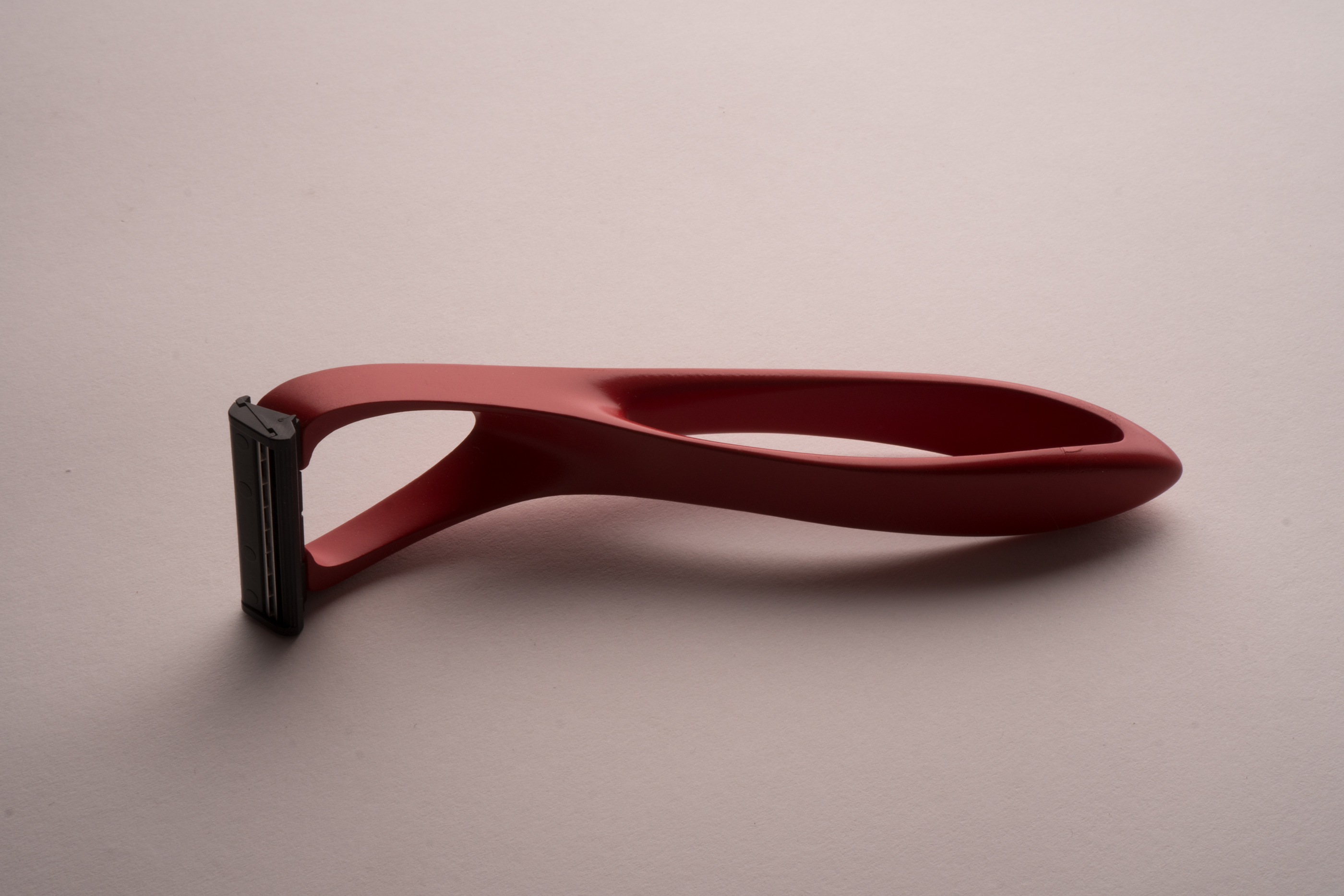 razor，curve，Black and red，