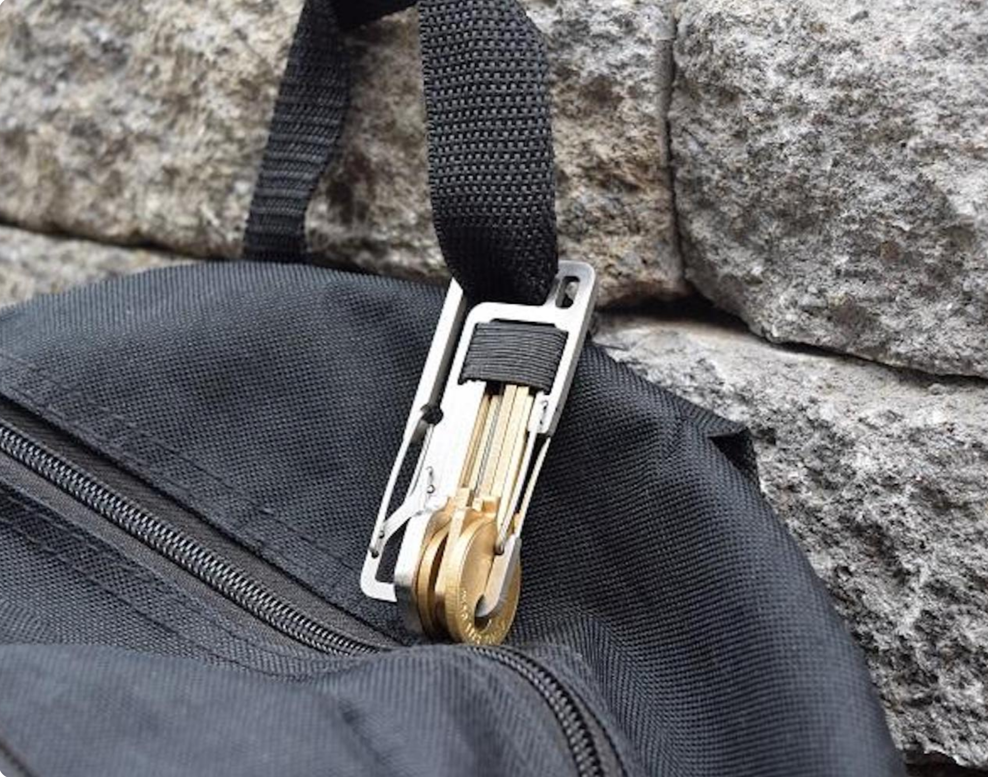 Mountaineering buckle，multi-function，Key buckle，