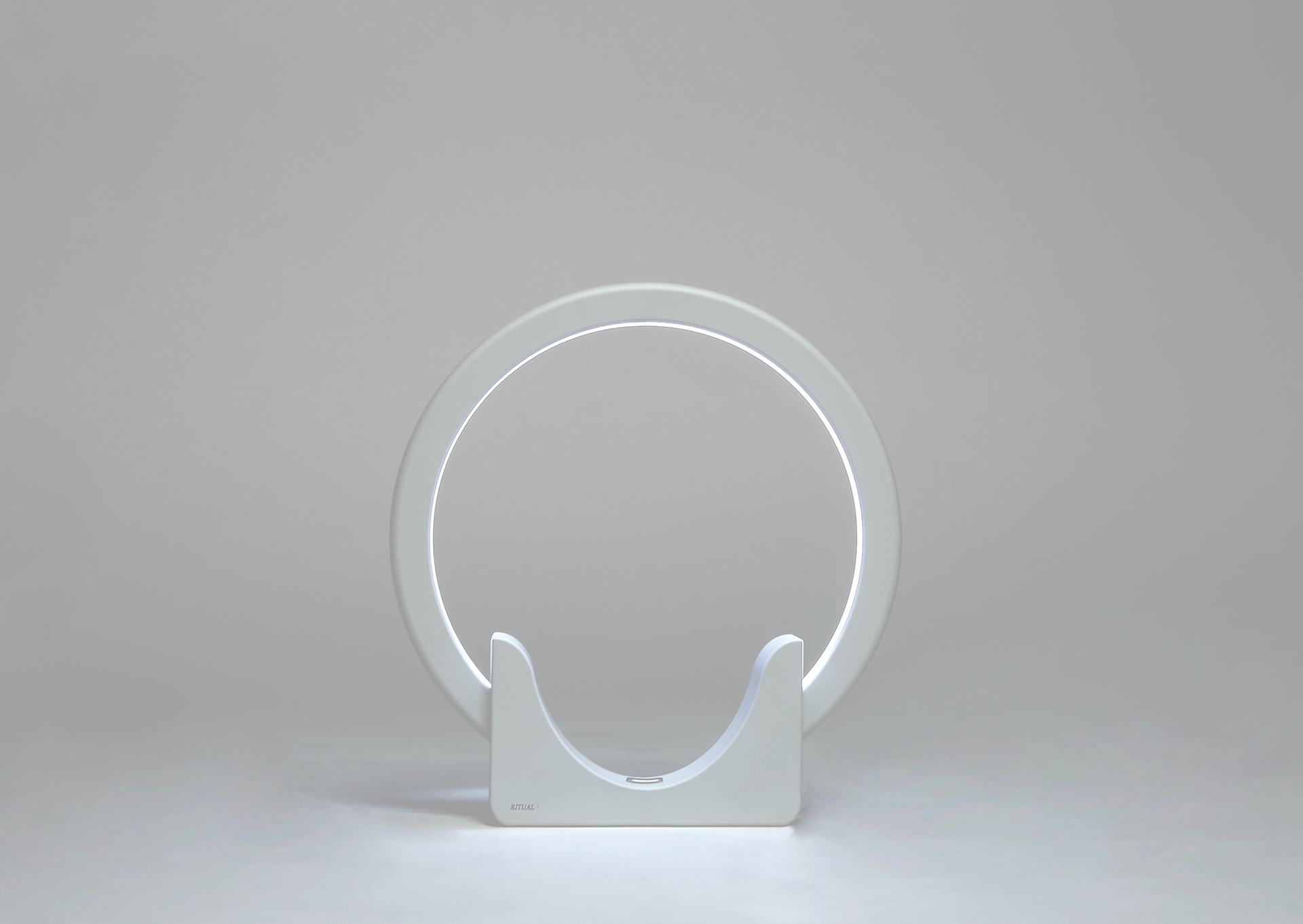 Desk lamp，Lighting tools，intelligence，RITUAL，