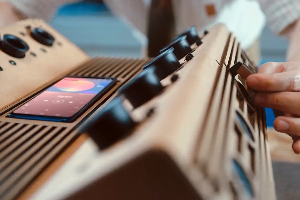 speaker，lg，intelligence，mobile phone，Sung Jae Han，thin，LG G7，