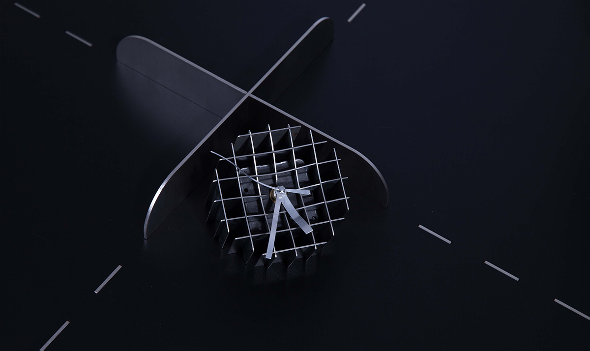 Metal，texture，stable，partition，fashion，