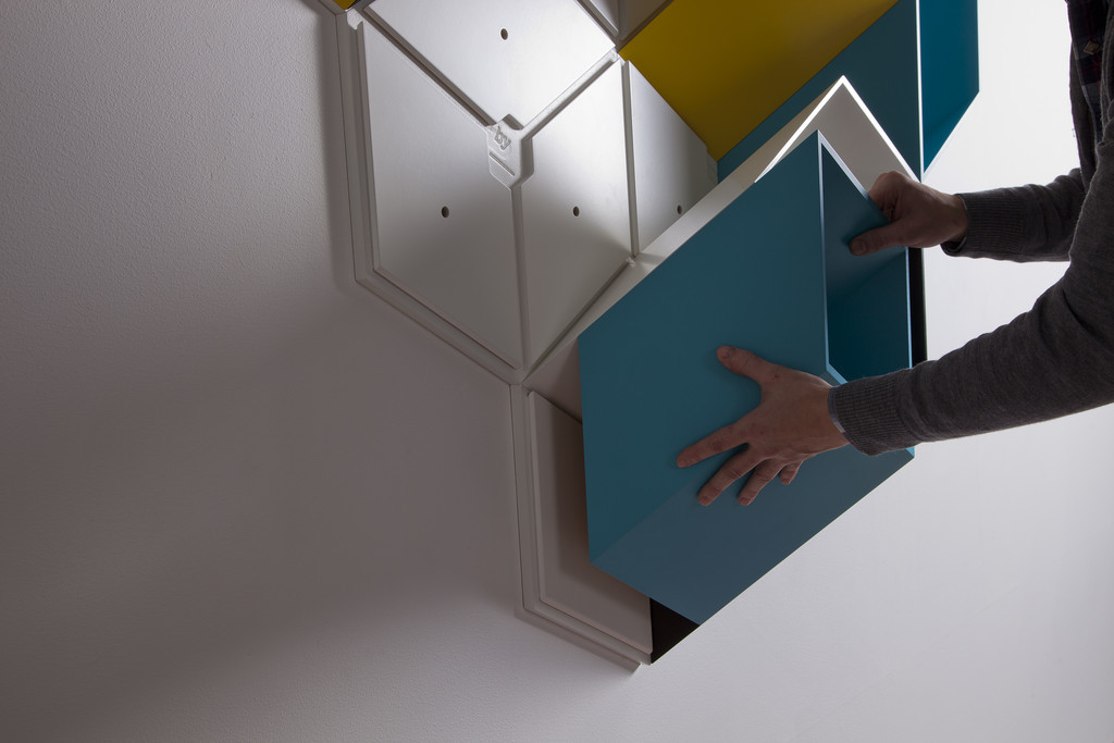 Storage cell，I release，2D stacked cube，