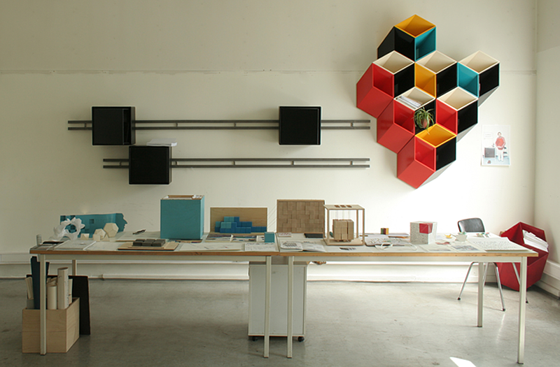 Storage cell，I release，2D stacked cube，