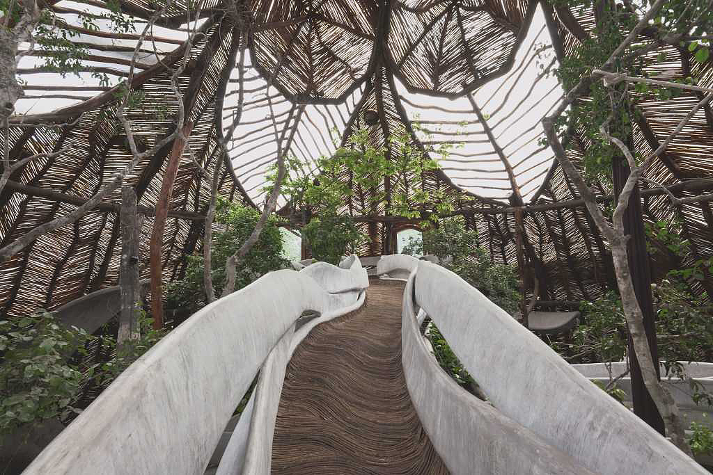 Industrial style，Branch bifurcation，Curve modeling，Creative landscape，Original ecology，Modern fashion，Bionics Design ，Architectural design，