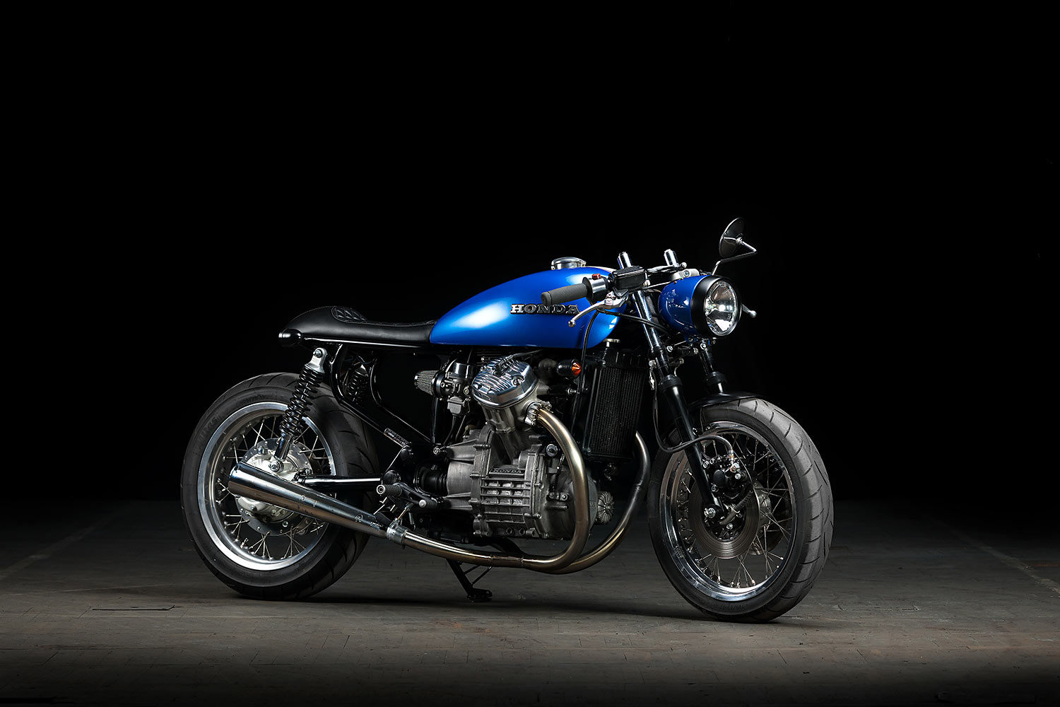 locomotive，vehicle，refit，